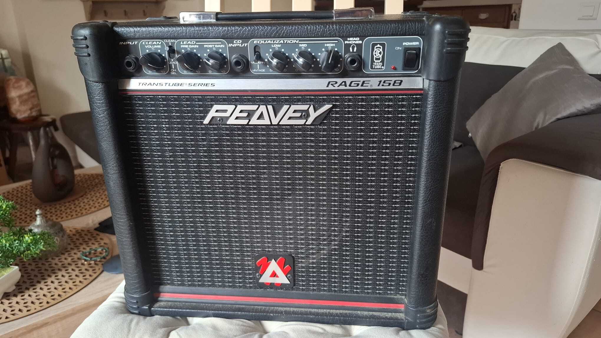 Vends Ampli PEAVEY Rage 158 15w