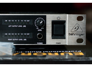 Behringer RX1602