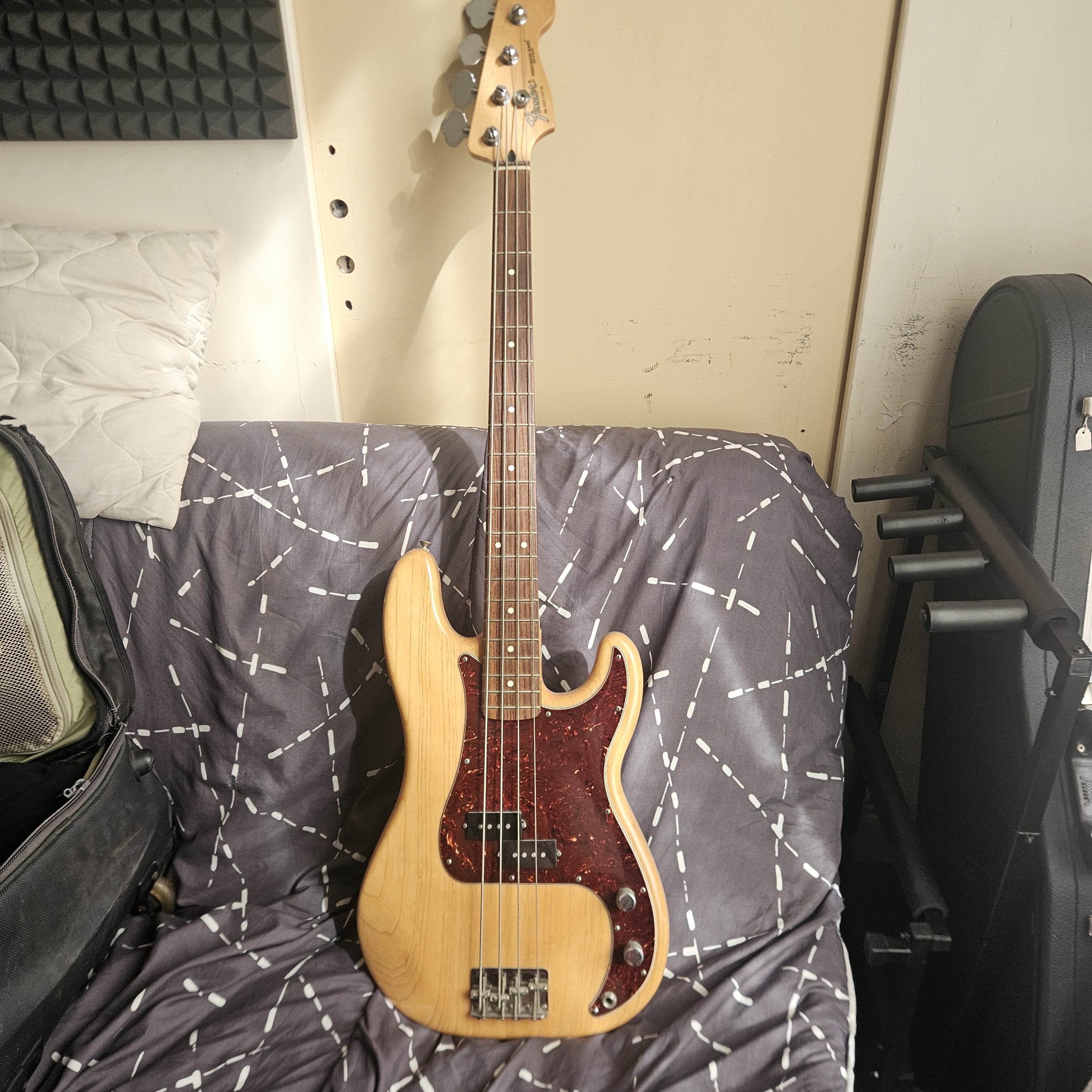 Fender Precision Bass Made in Mexico — 2008/2009