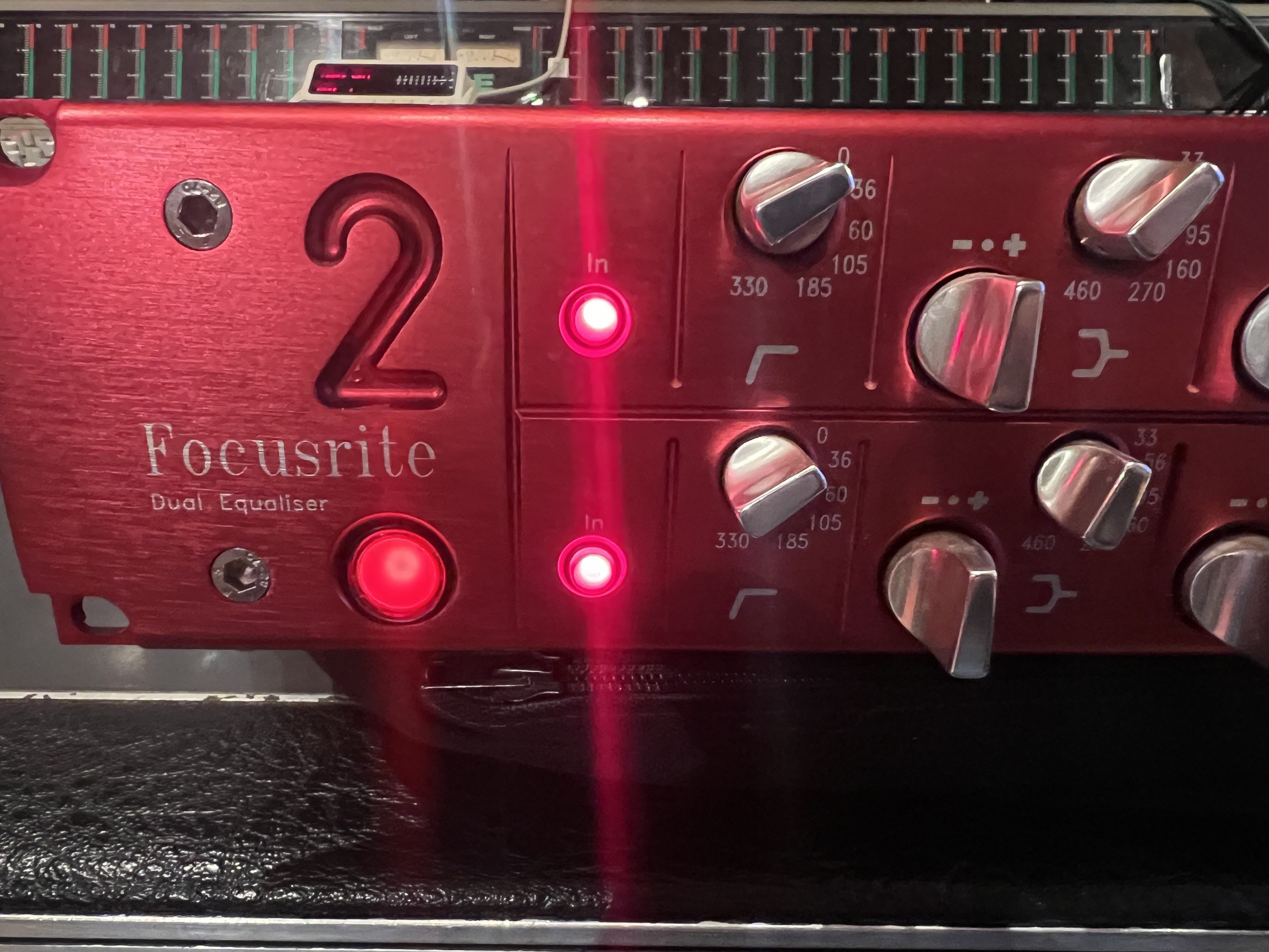 Vends FOCUSRITE EQ 2 - Red -
