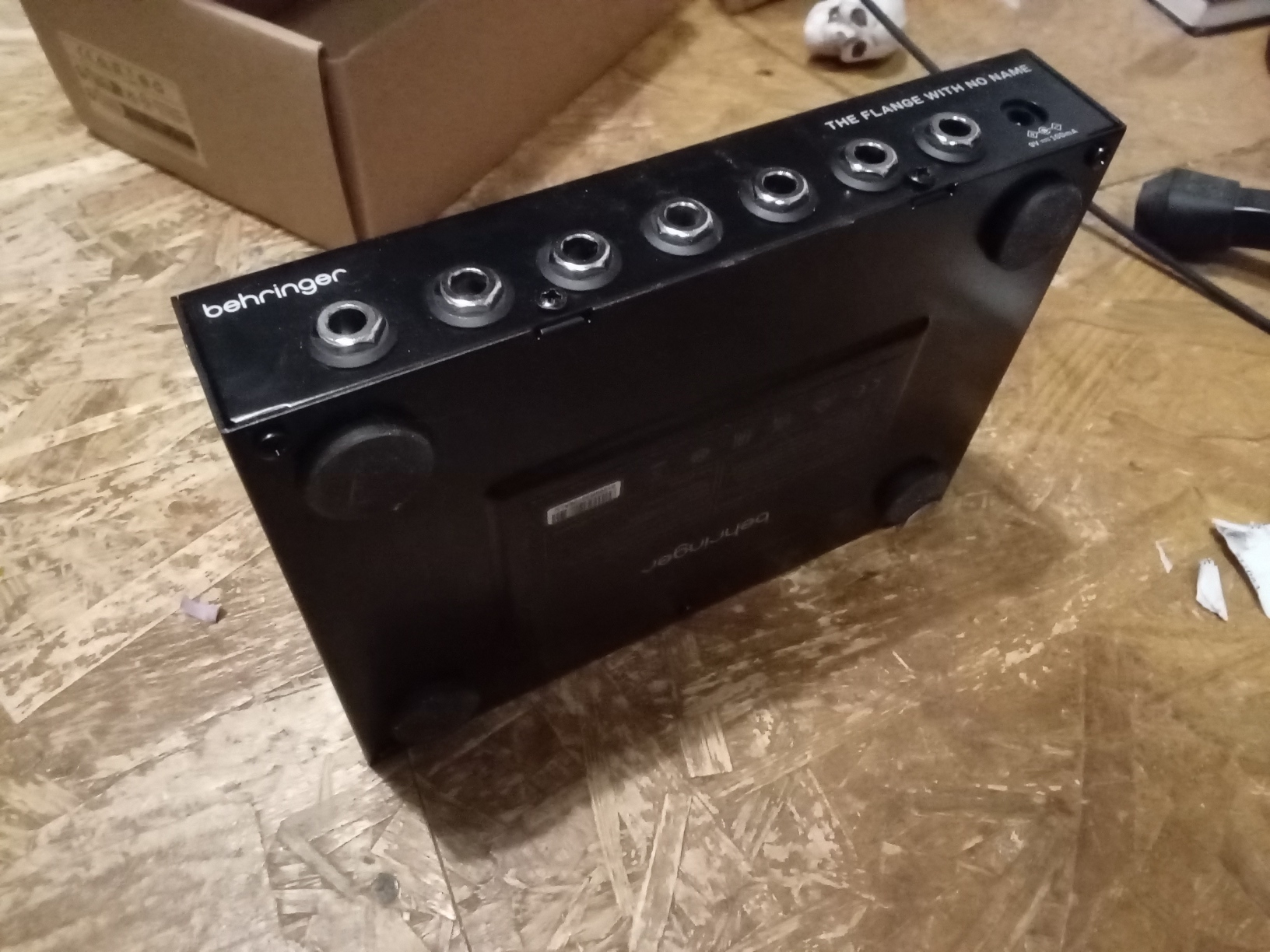 Behringer Flange With No Name (89956)