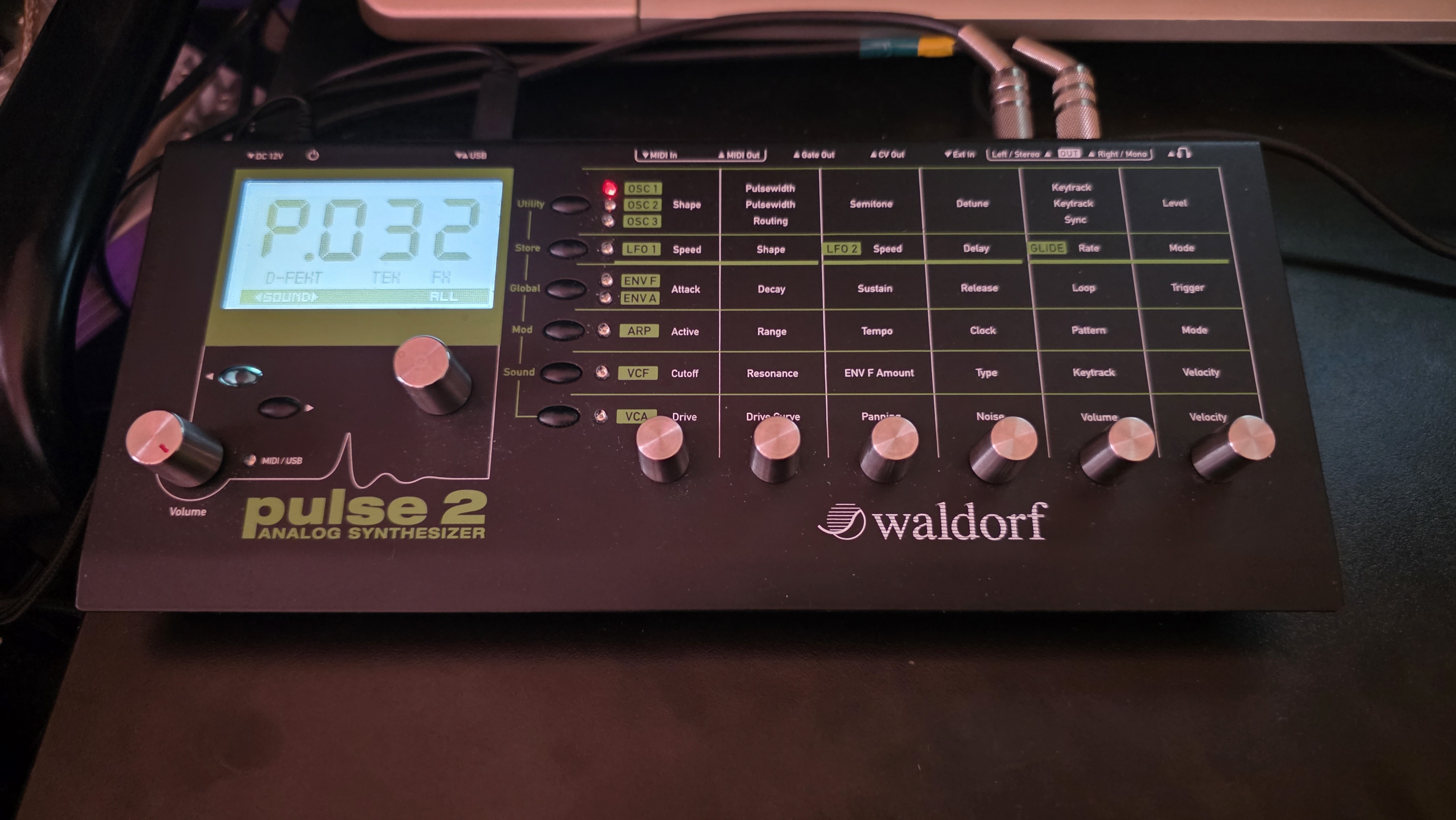 Vends Waldorf Pulse 2