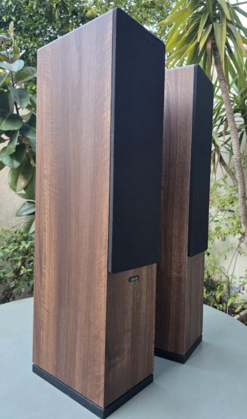 Vends Enceintes Colonnes Hifi Indiana Line Tesi 561 (Parfait état)