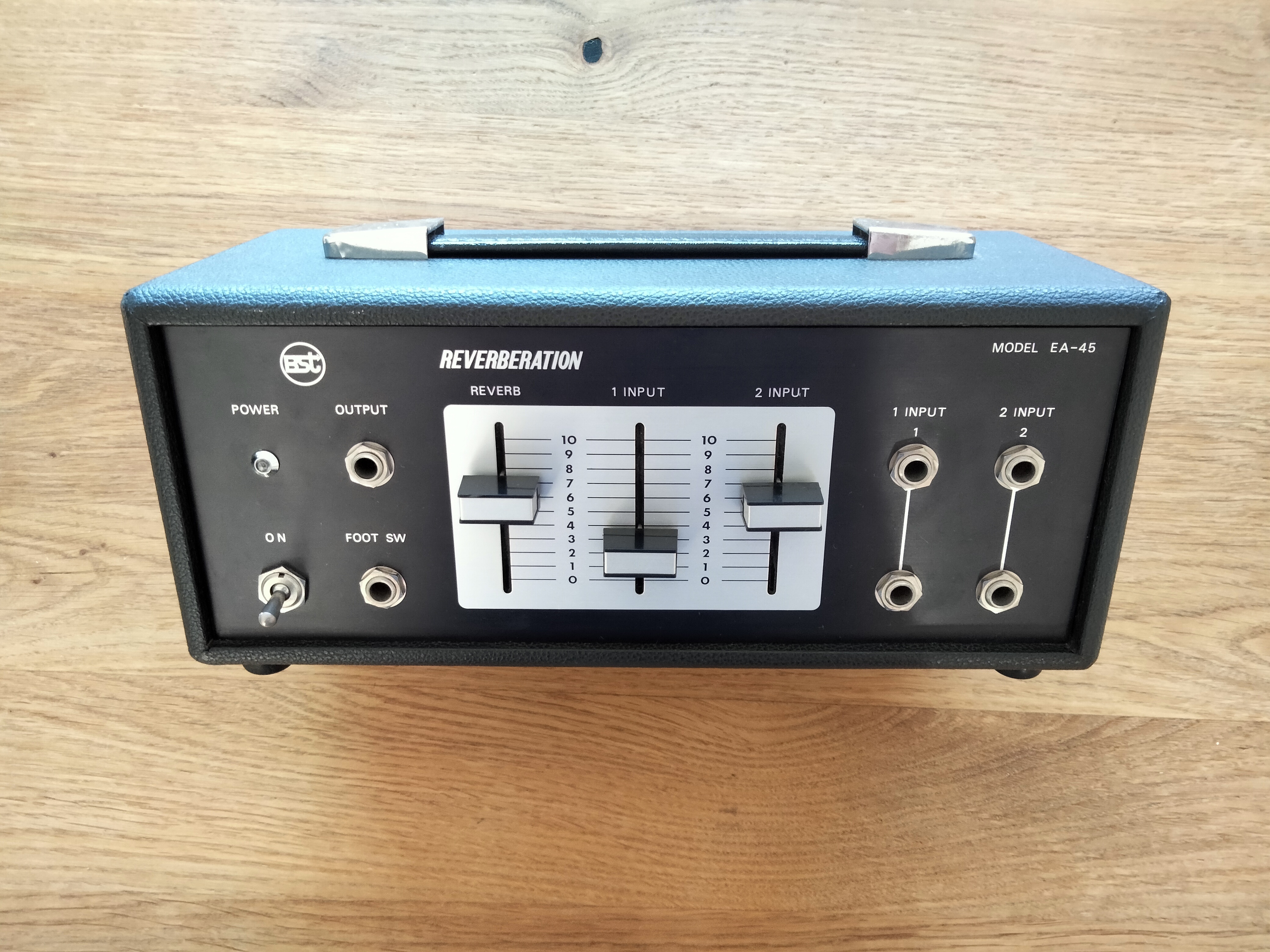 Spring reverb BST EA-45 