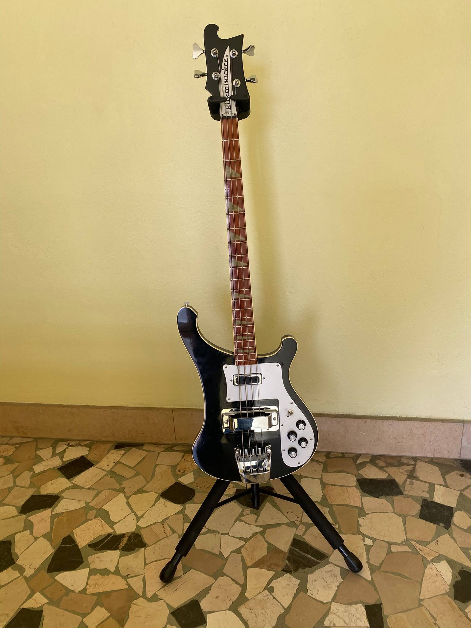 Vend Rickenbacker 4001 de 1975