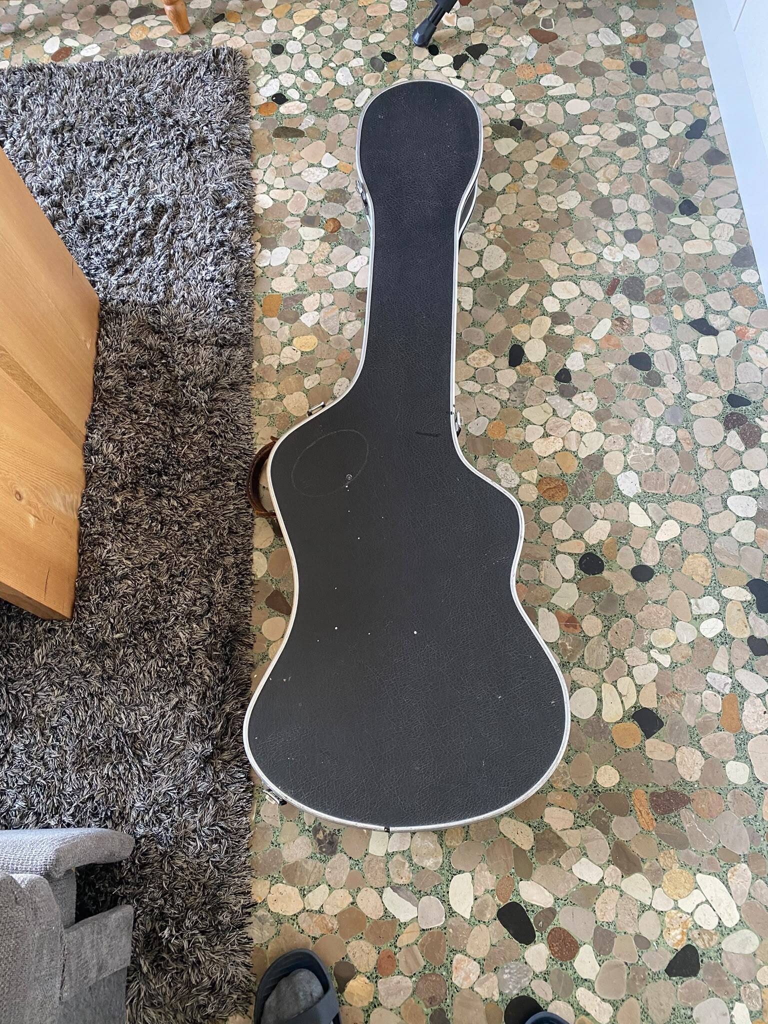 Rickenbacker 12