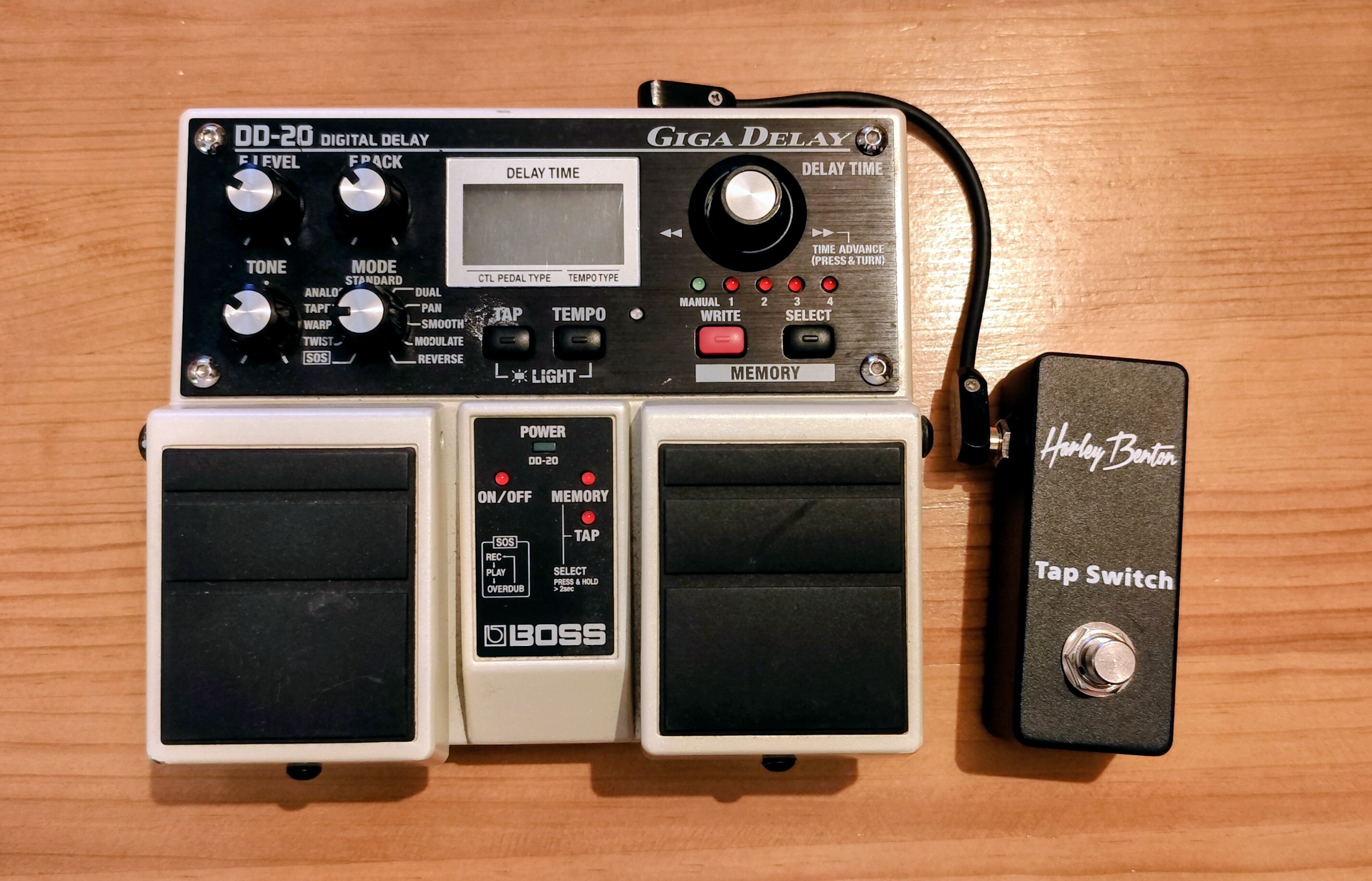 Vds Boss DD20 Giga delay + switch tap tempo externe