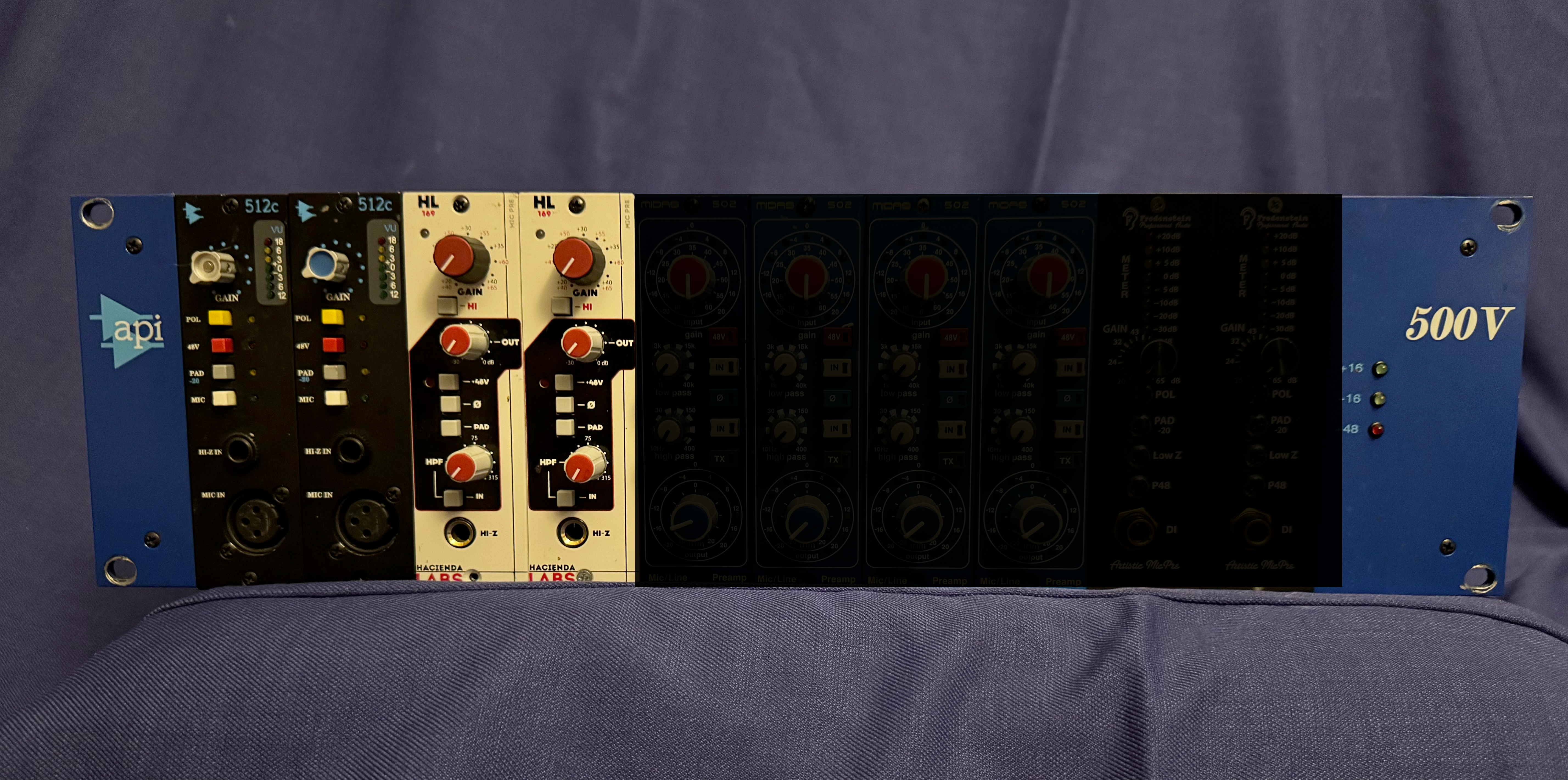 Vends Rack 10 emplacements API 500V