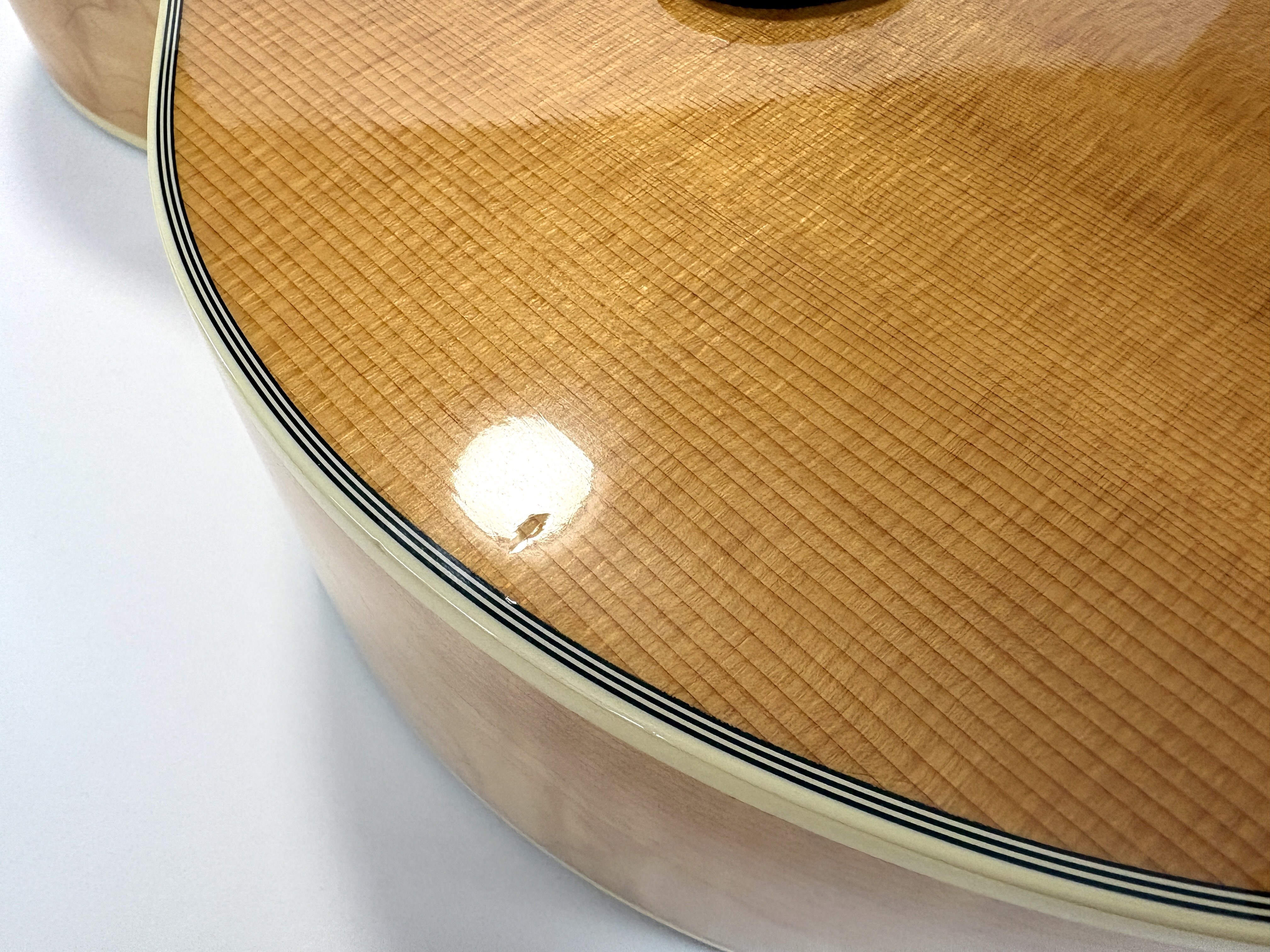 Gibson L-200 Emmylou Harris (72800)