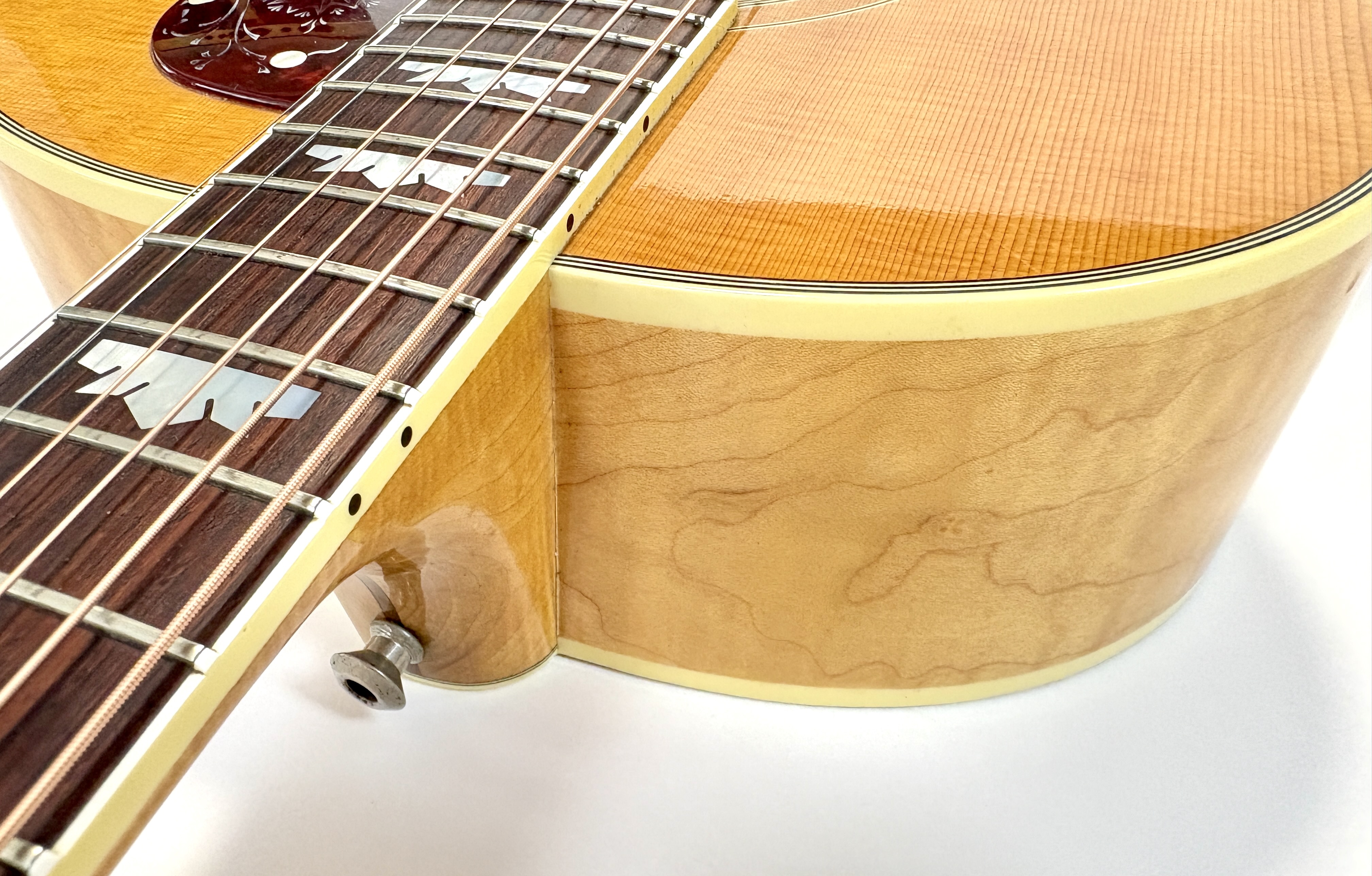 Gibson L-200 Emmylou Harris (92348)