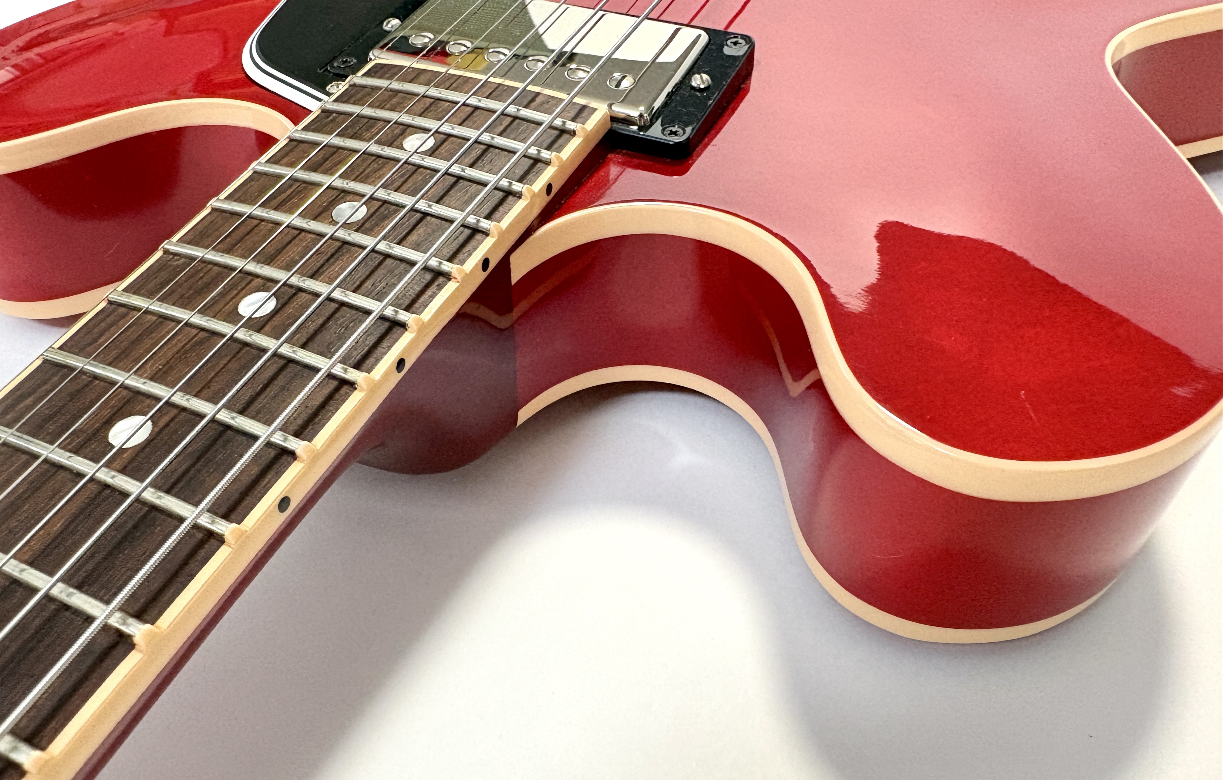 Gibson ES-335 Reissue (18190)