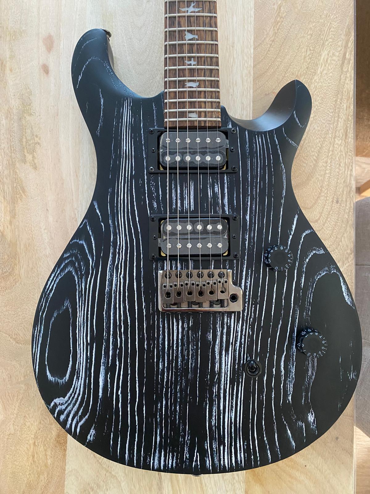 PRS SE Swamp Ash CE 24 édition limitée