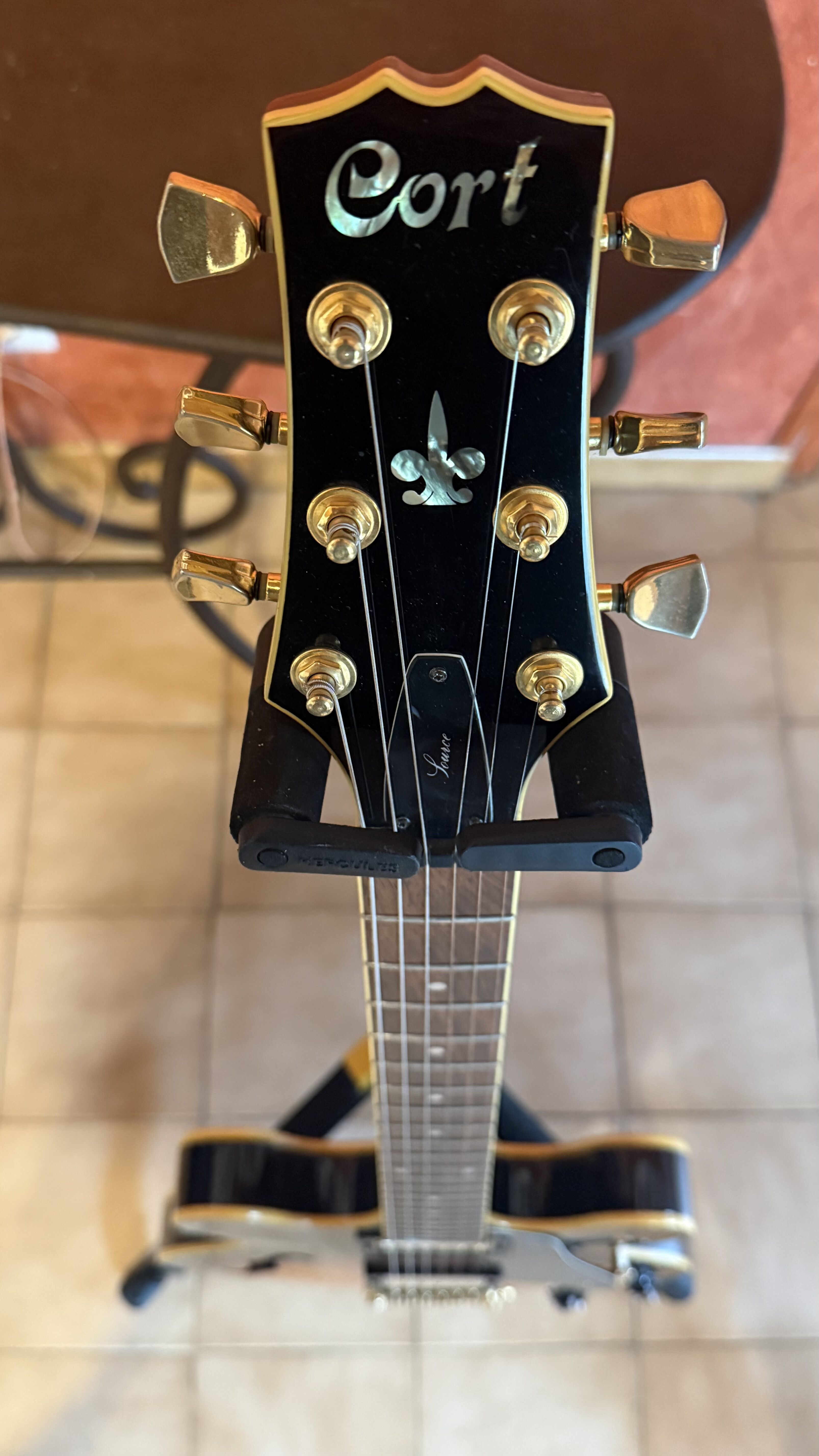 Cort Source (52304)