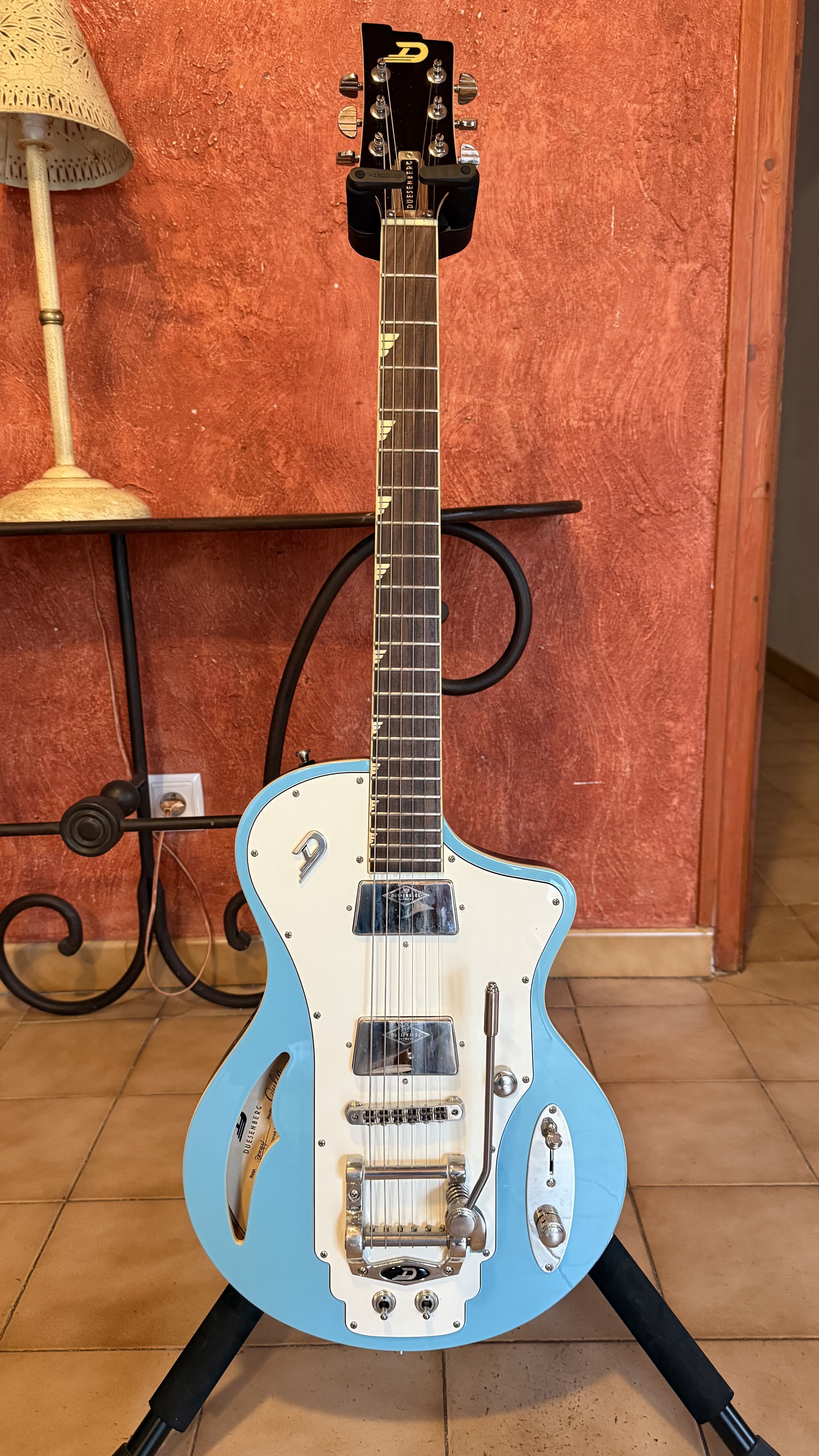 Vend magnifique Duesenberg Julia joué 5 fois max