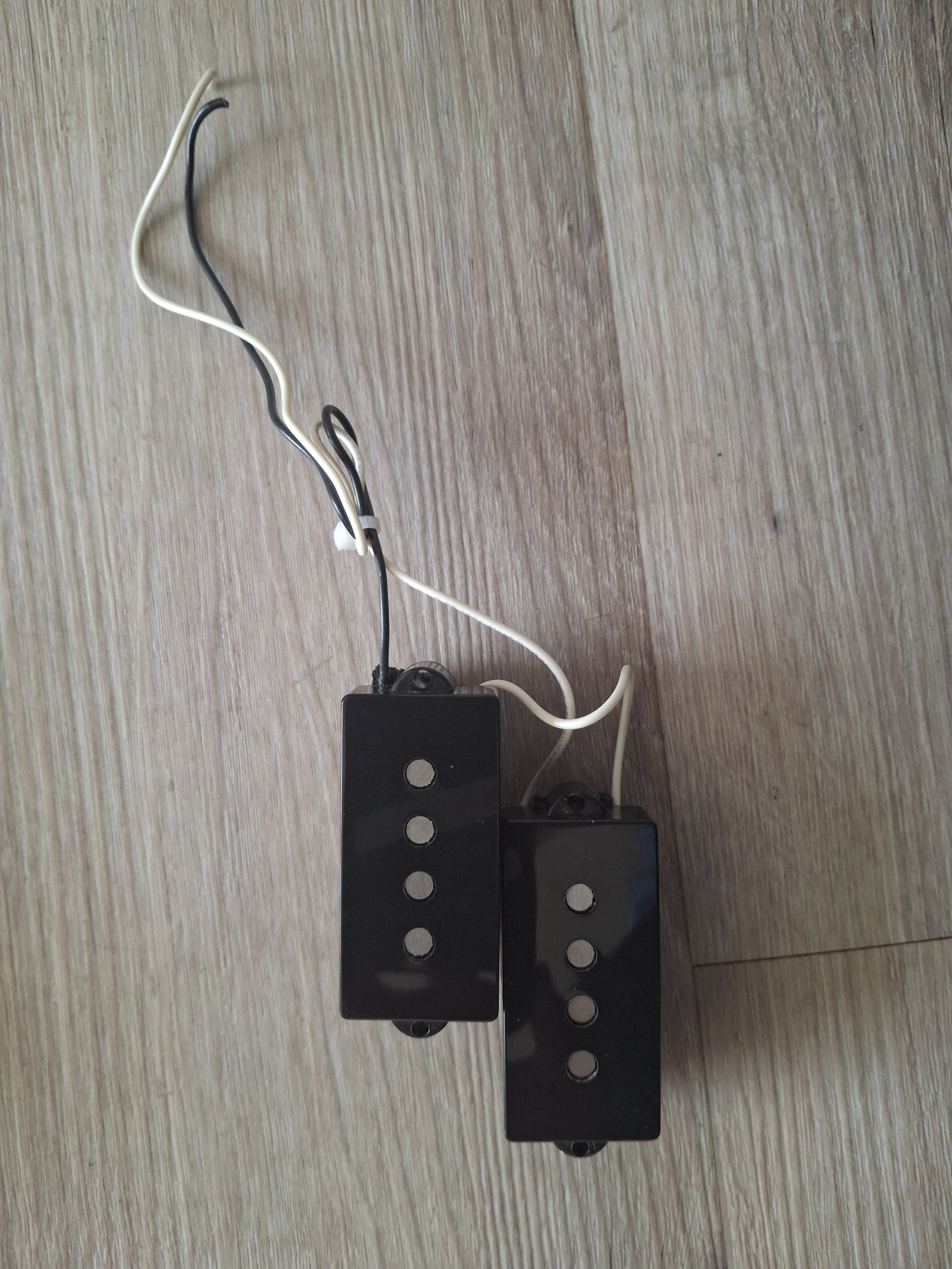 Micros Fender Precision Bass - Player II Series (Alnico 5)