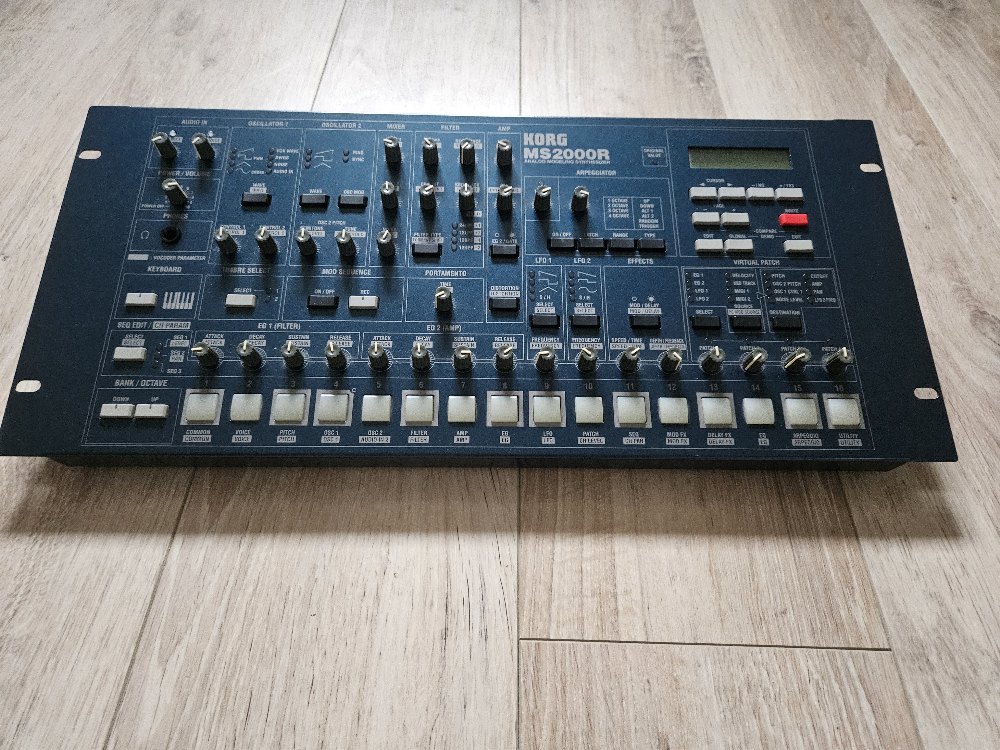 Korg MS2000R