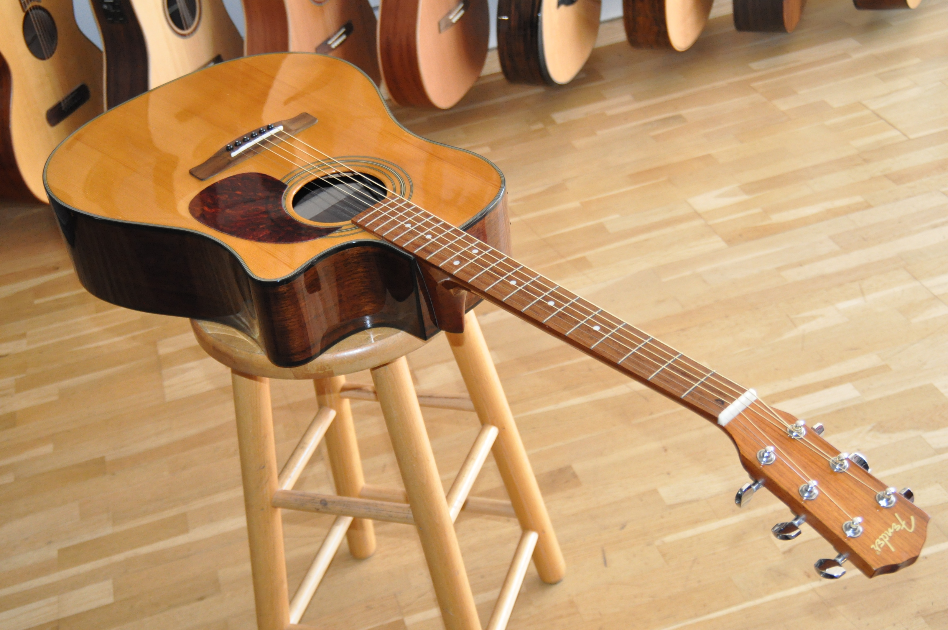 Fender CD-280SCE (42370)