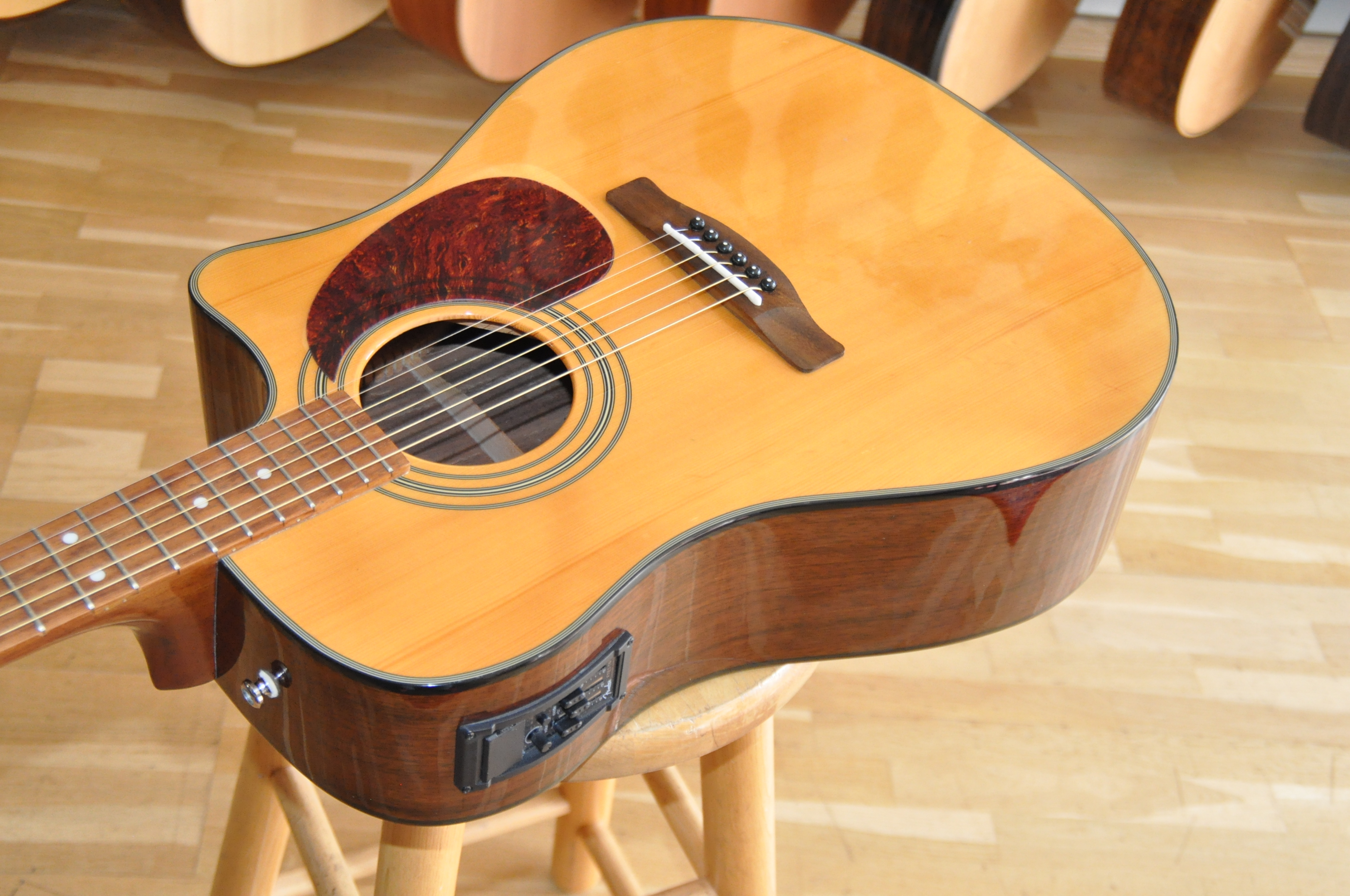 Fender CD-280SCE (67737)