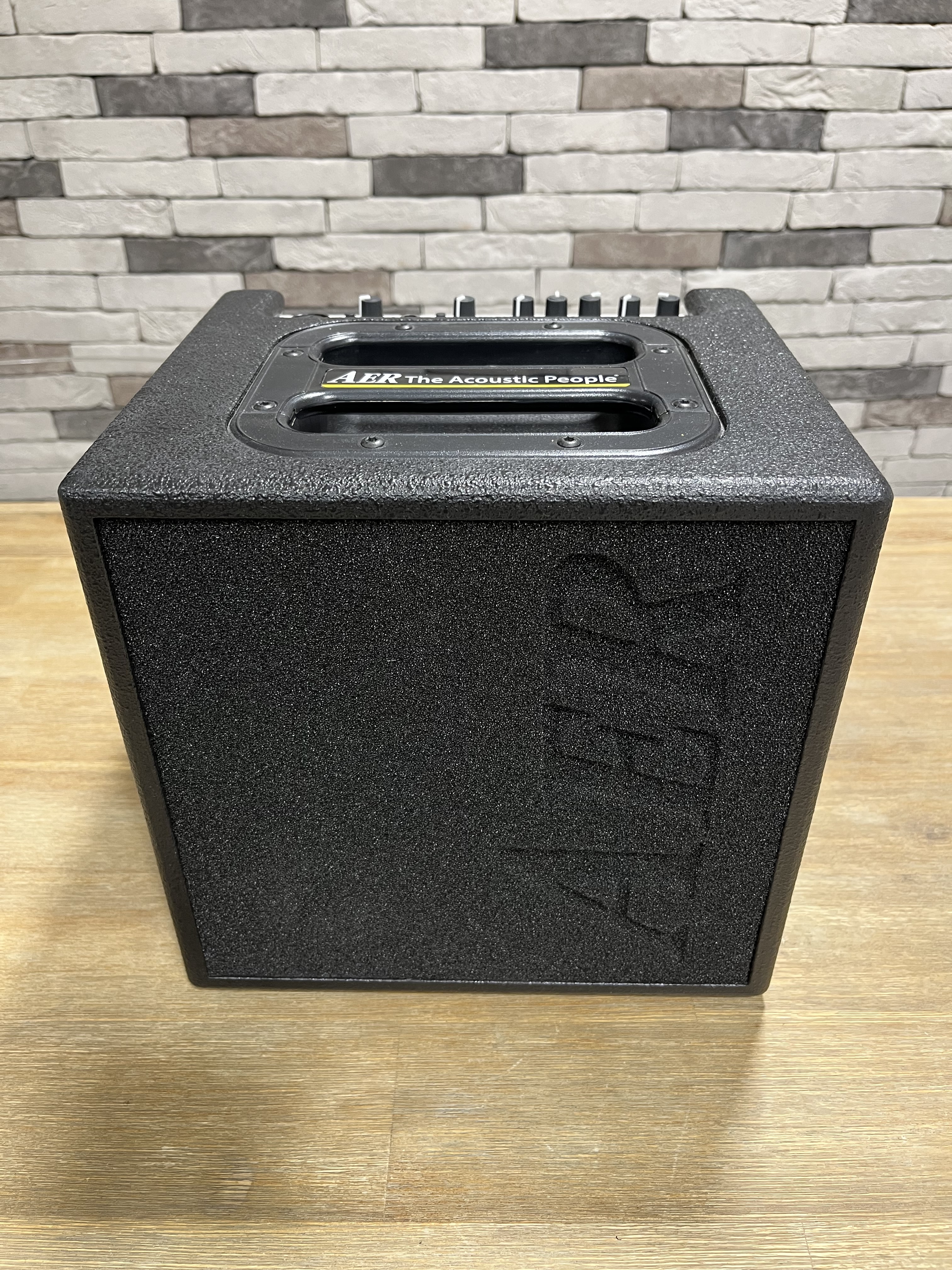 AER Alpha 40w 