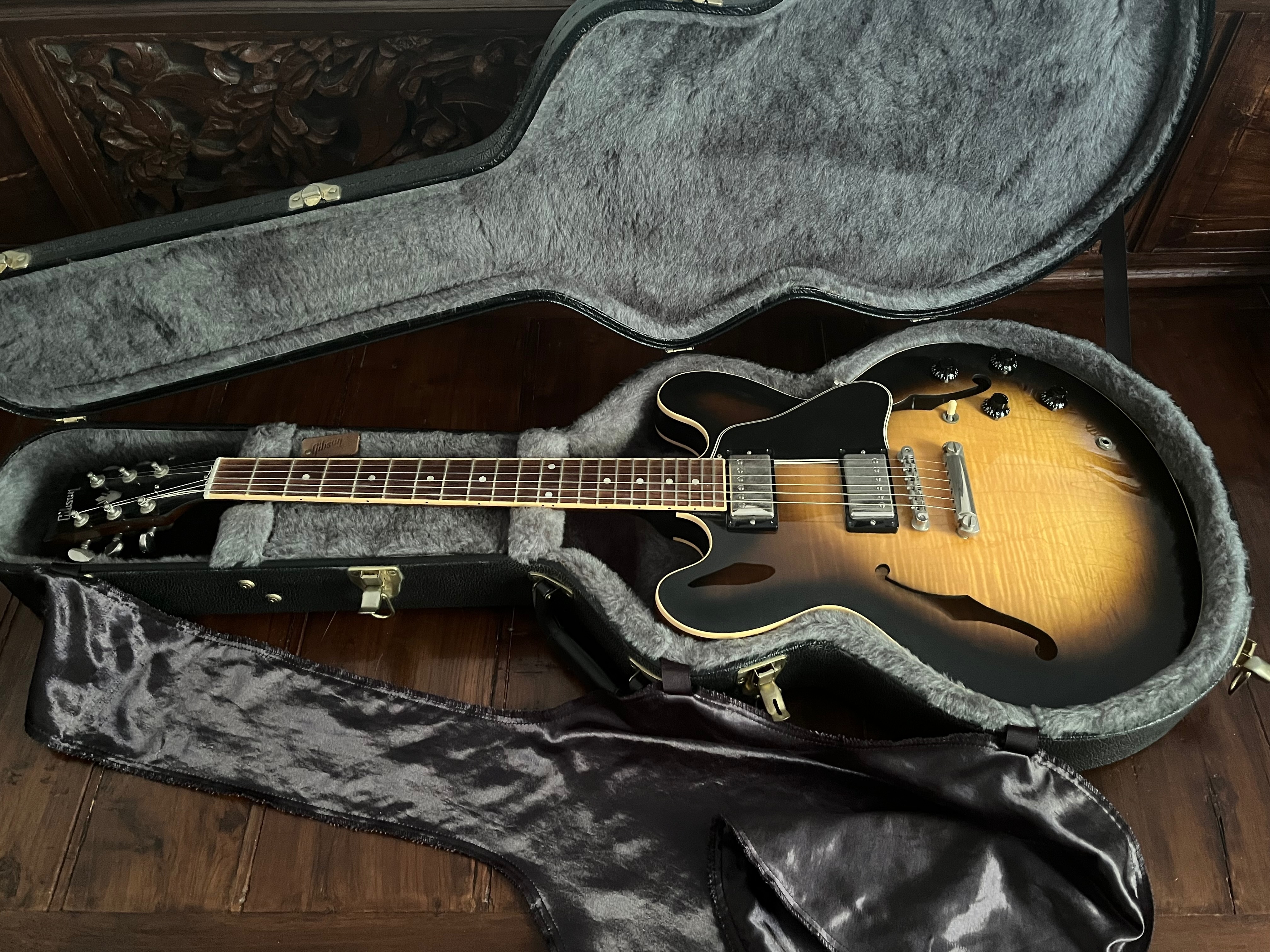Gibson ES-335 Dot (53112)