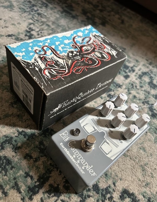 EARTHQUAKER DEVICES Bit Commander V2