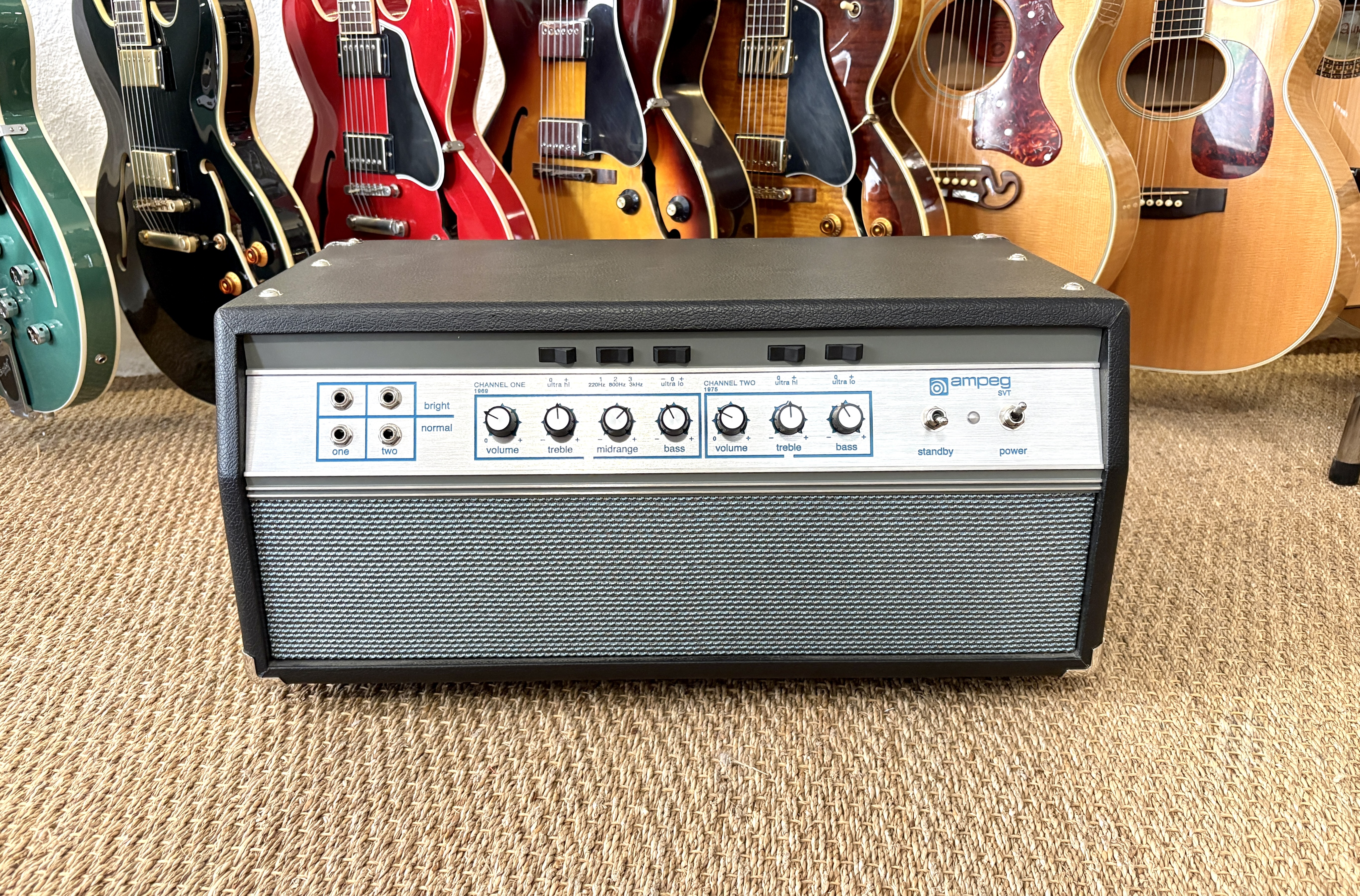 Ampeg SVT Heritage 50th Anniversary  