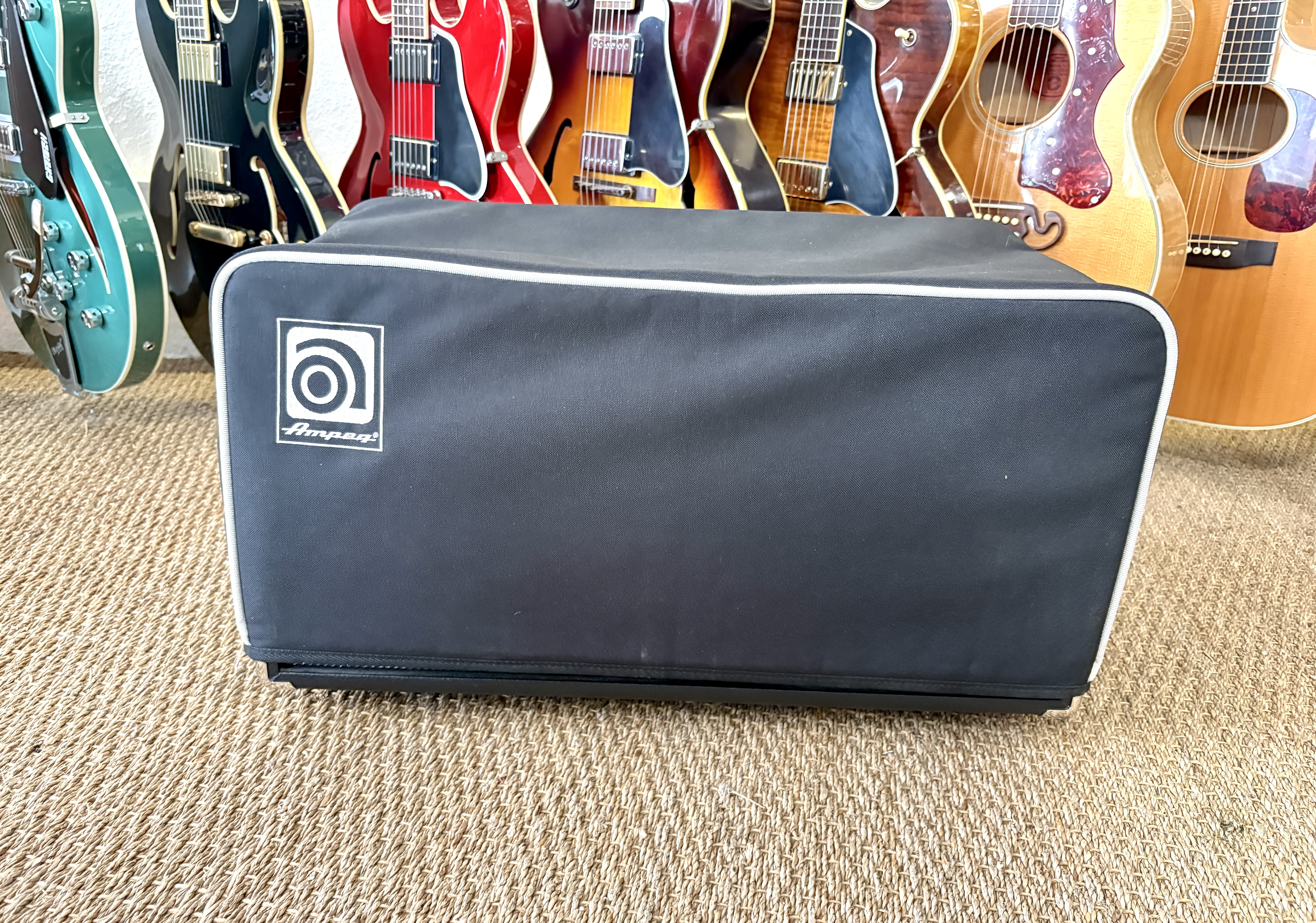 Ampeg Heritage 50th Anniversary SVT (18339)