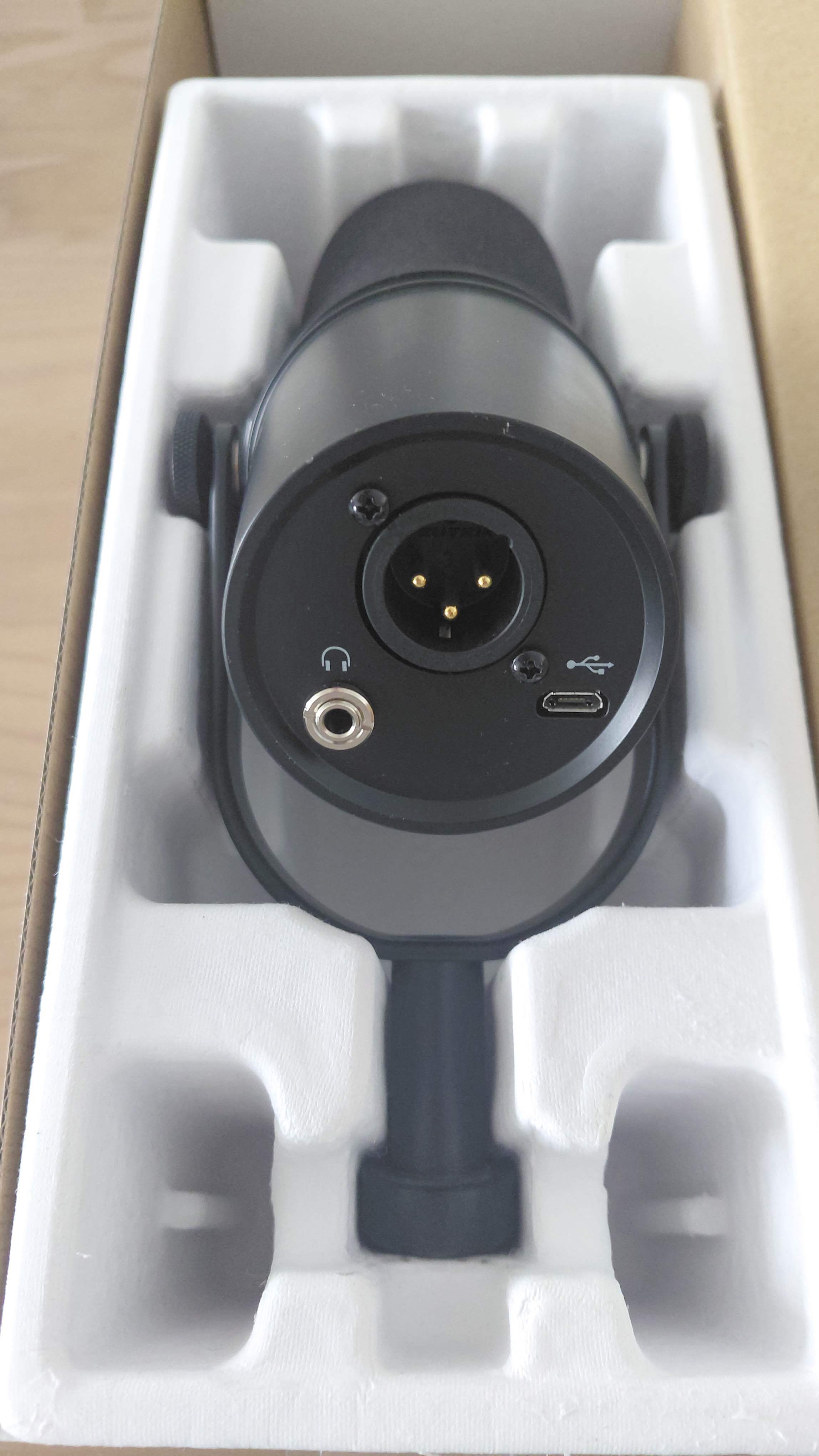 Shure MV7 (31601)