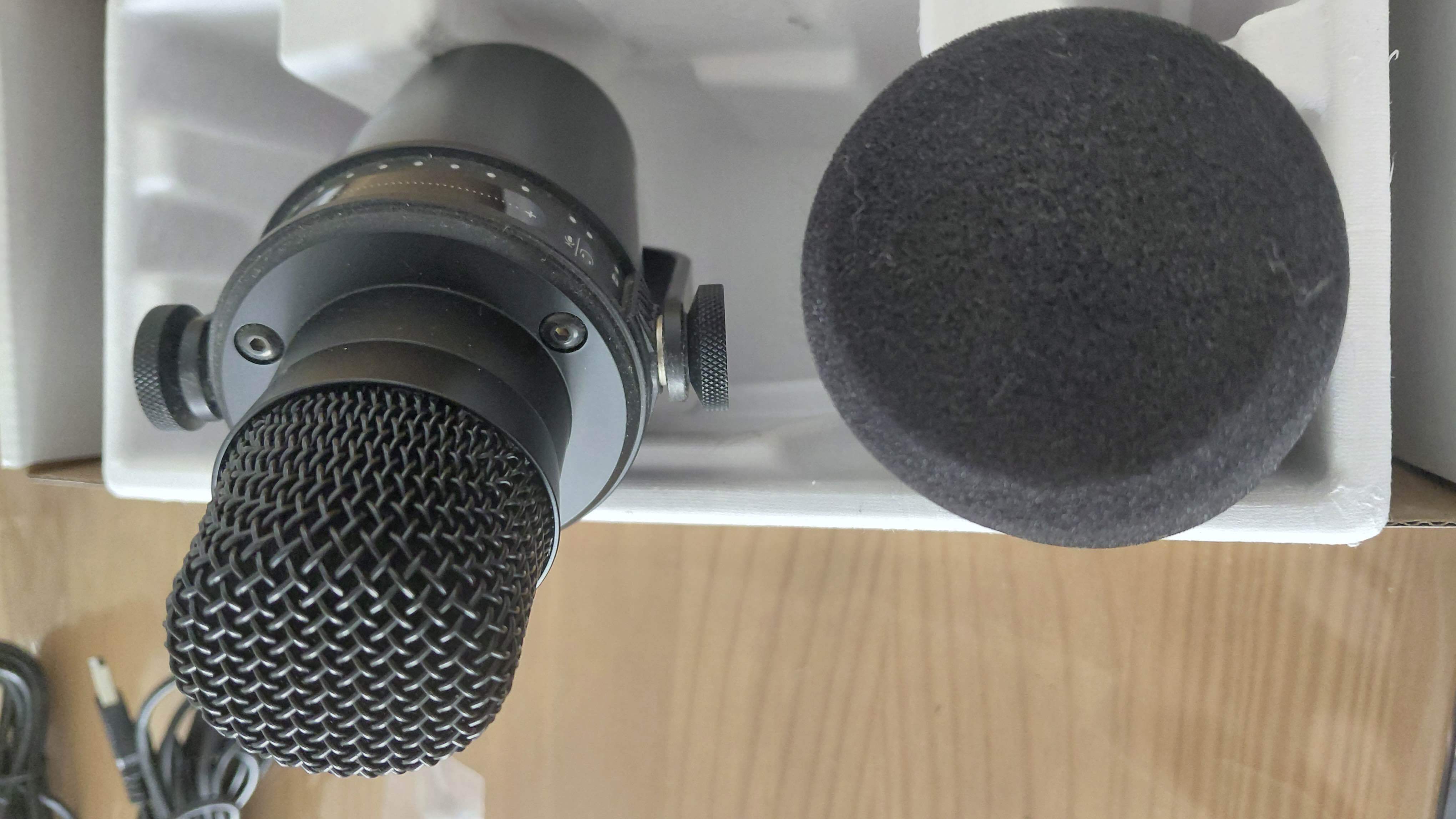 Shure MV7 (74330)
