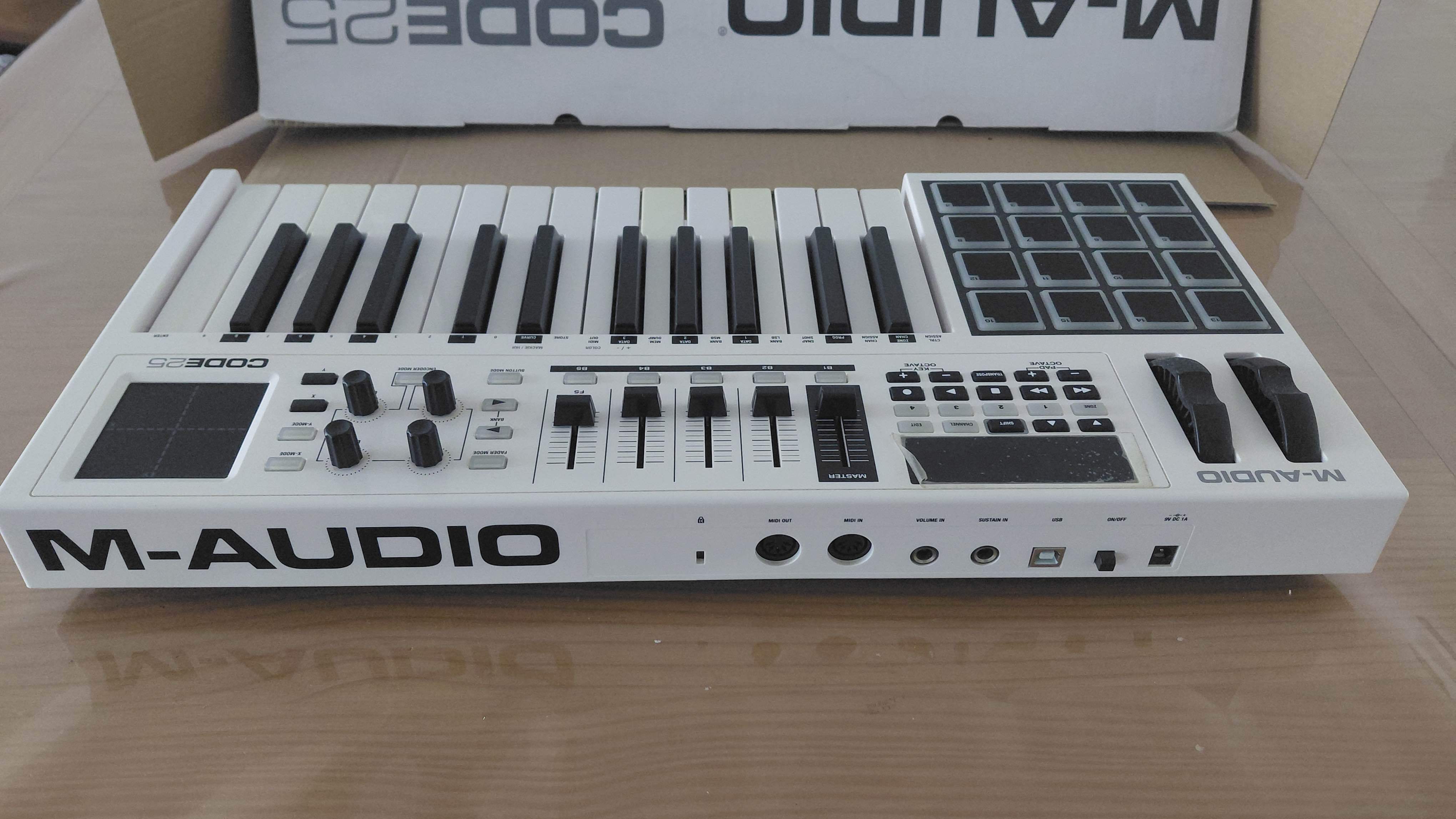 M-Audio Code 25 (51447)