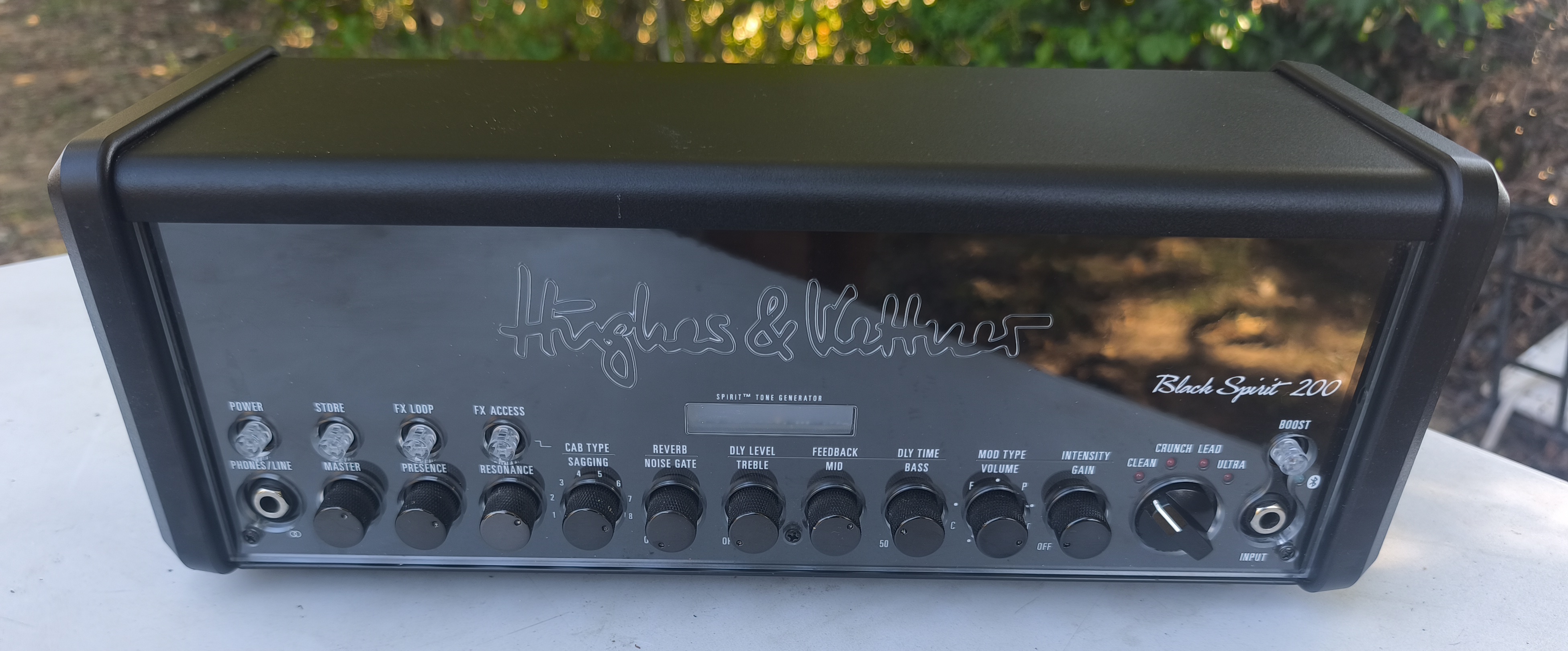 Vend tête d ampli Hugues and kettner black spirit 200