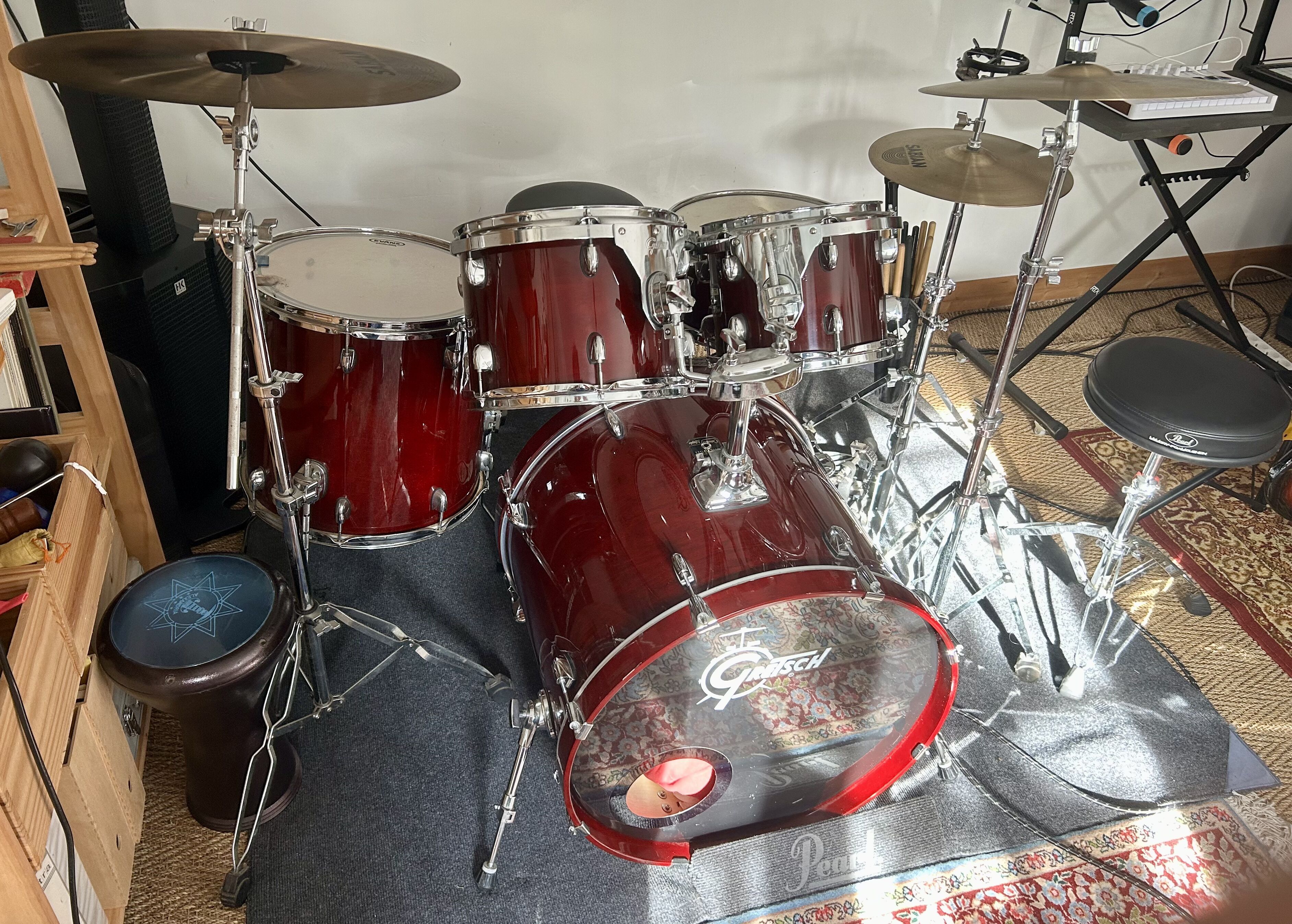 Batterie Gretsch Catalina Maple (Érable) + Cymbales + Accessoires + pédale double grosse caisse