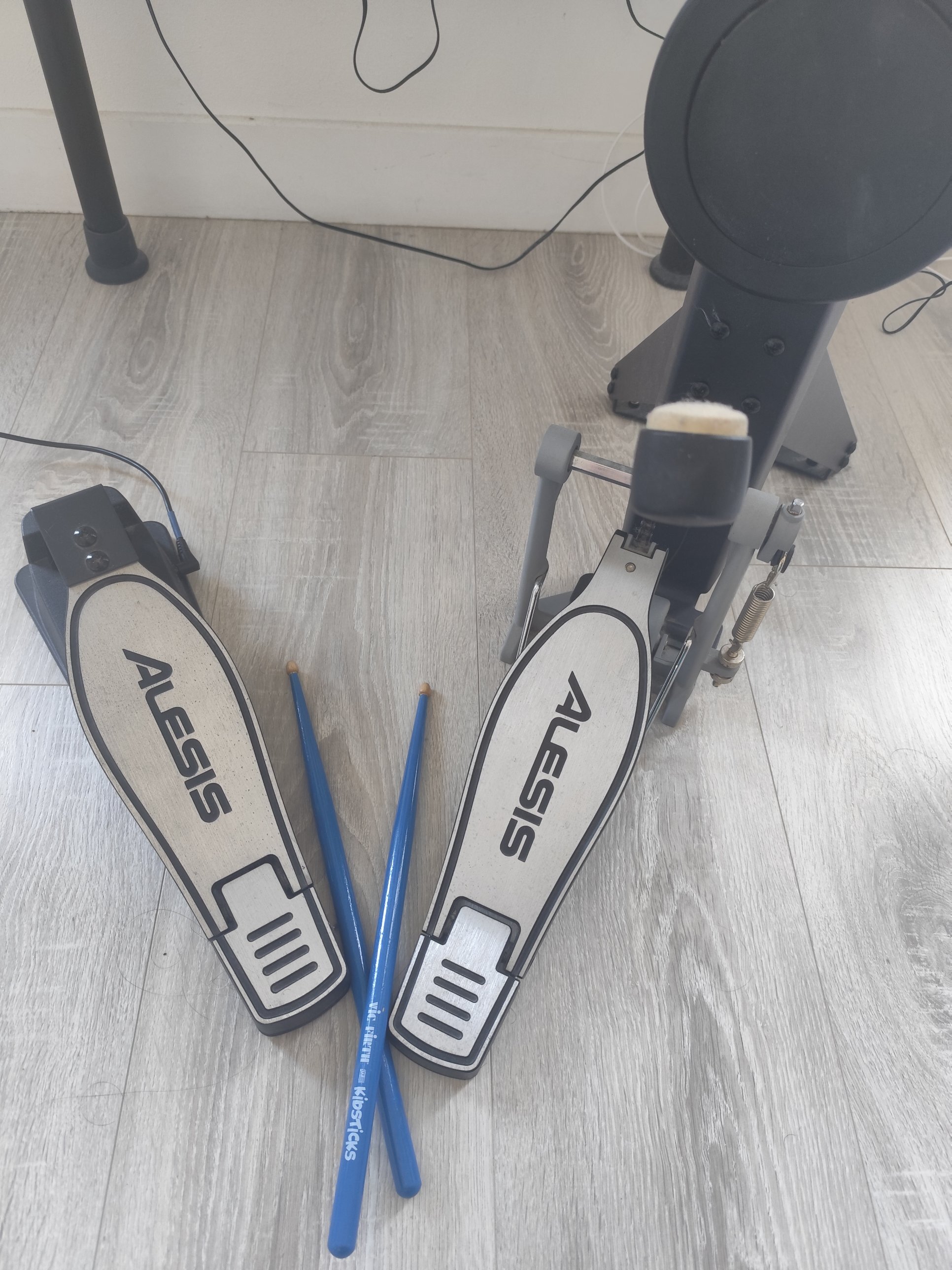 Batterie électronique Alesis Nitro Mesh Kit — Très bon état