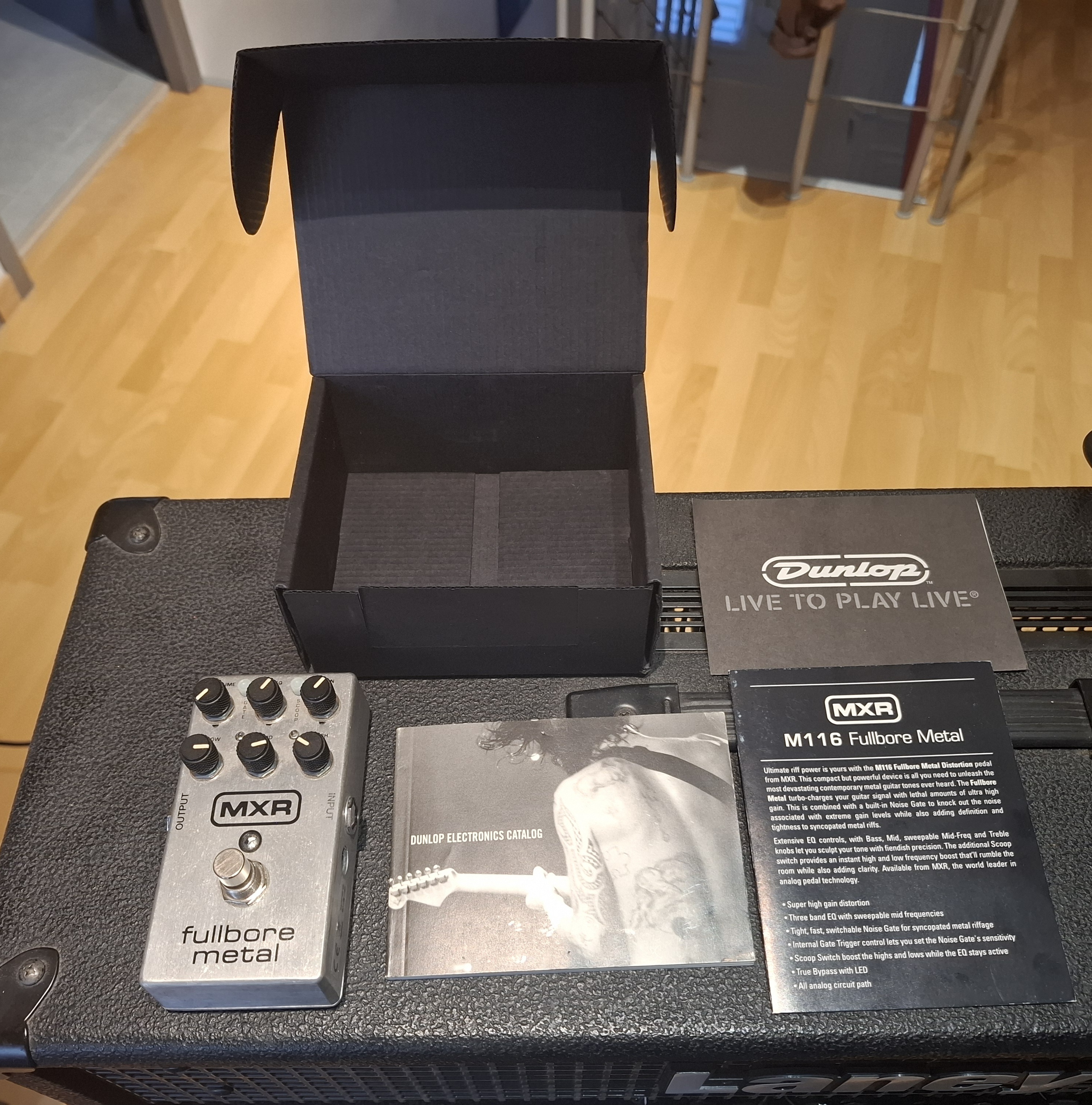 Pédale Distorsion MXR M116 Fullbore Metal – Excellent état / Complète (Boîte & Notices)