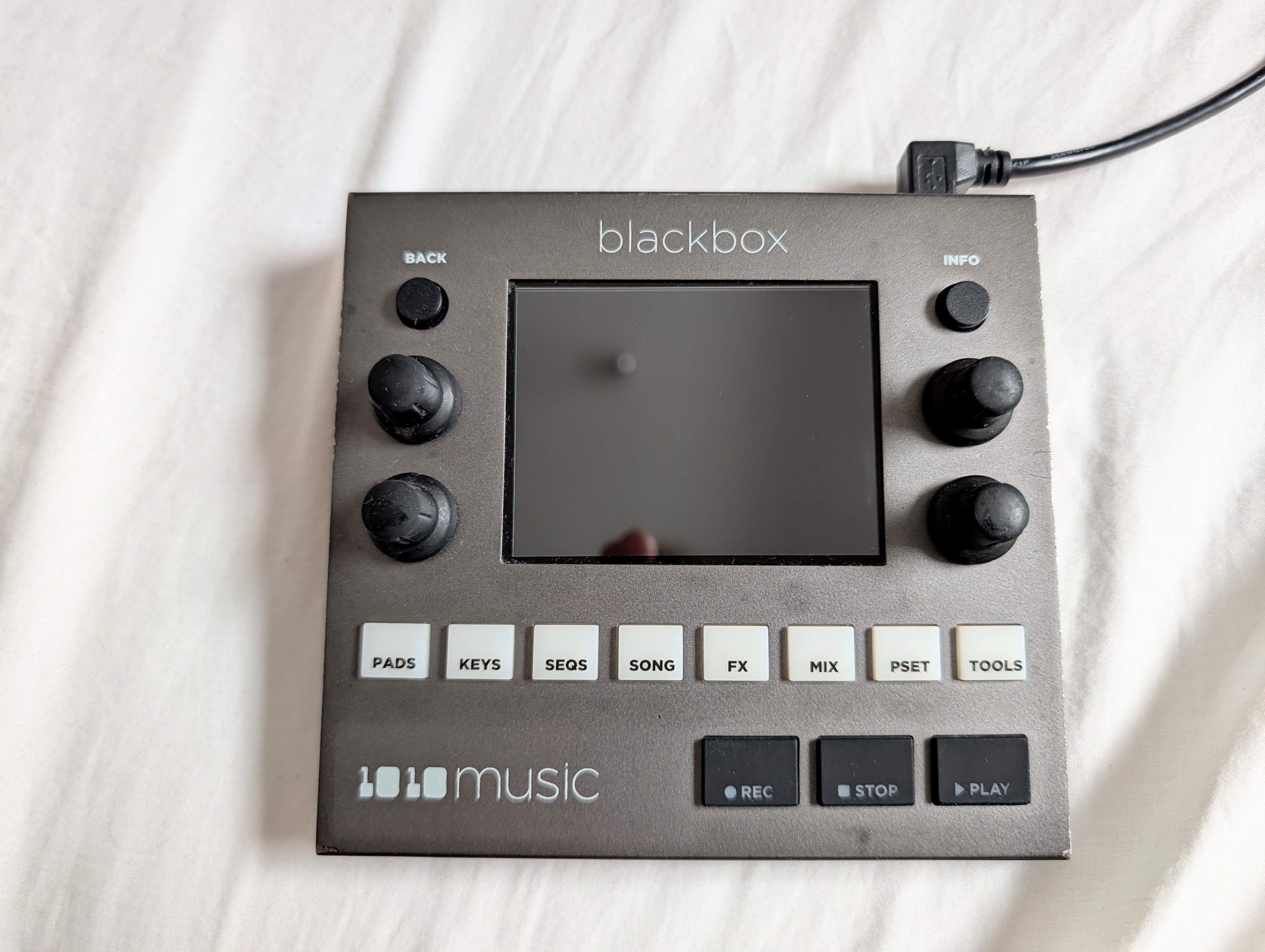 Vends Blackbox 1010music V1