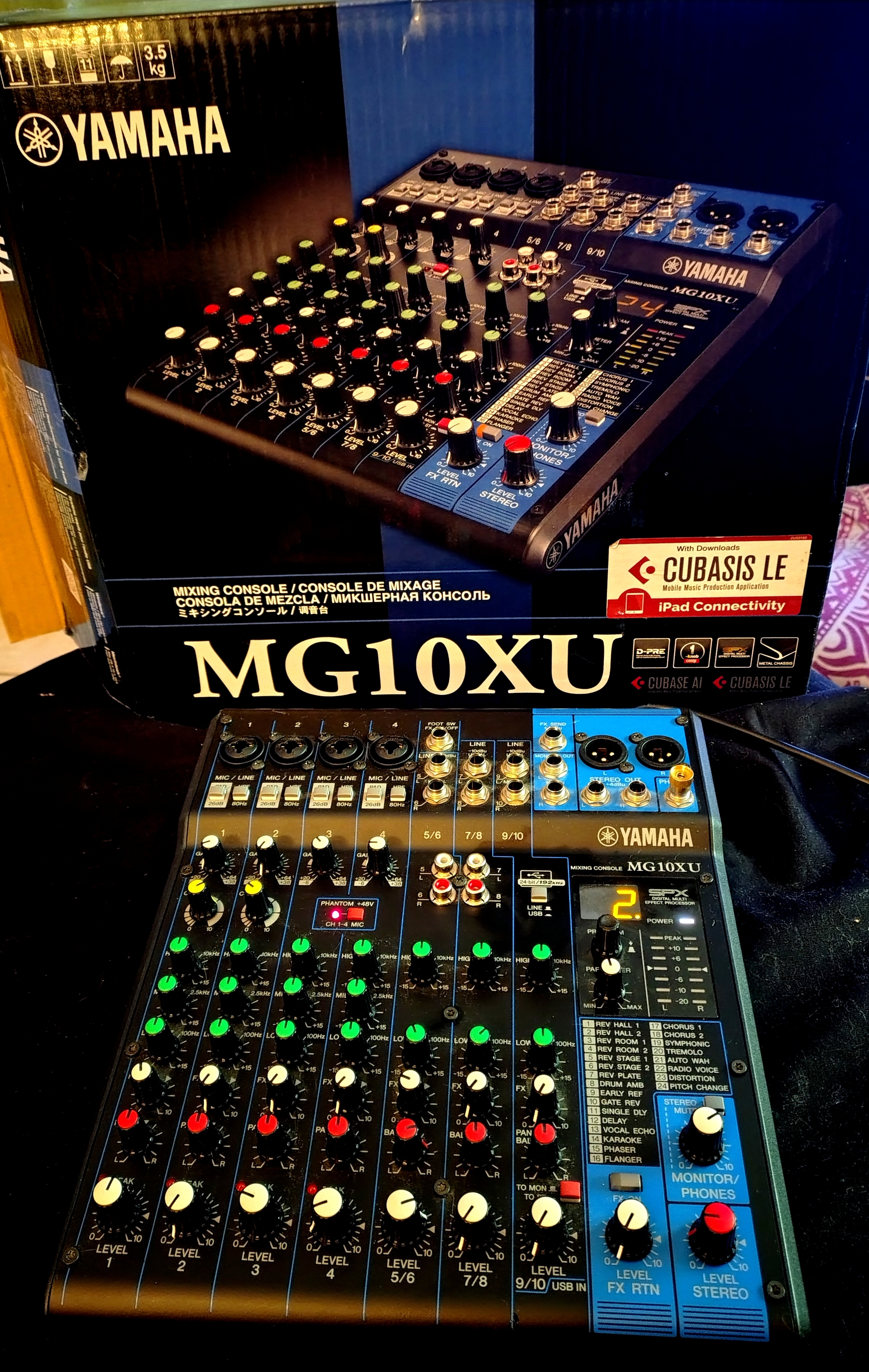 Vds table mixage yamaha MG10XU.USB