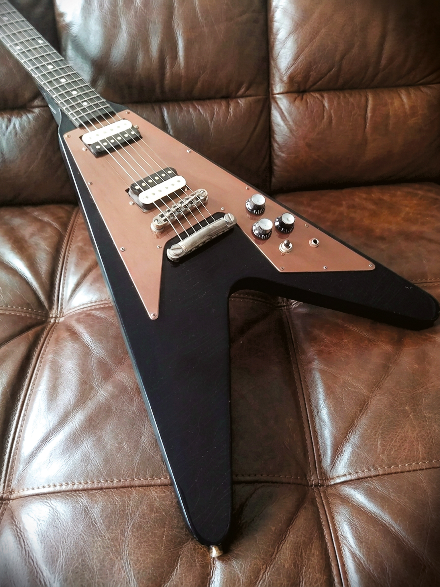 FlyingV Body 2