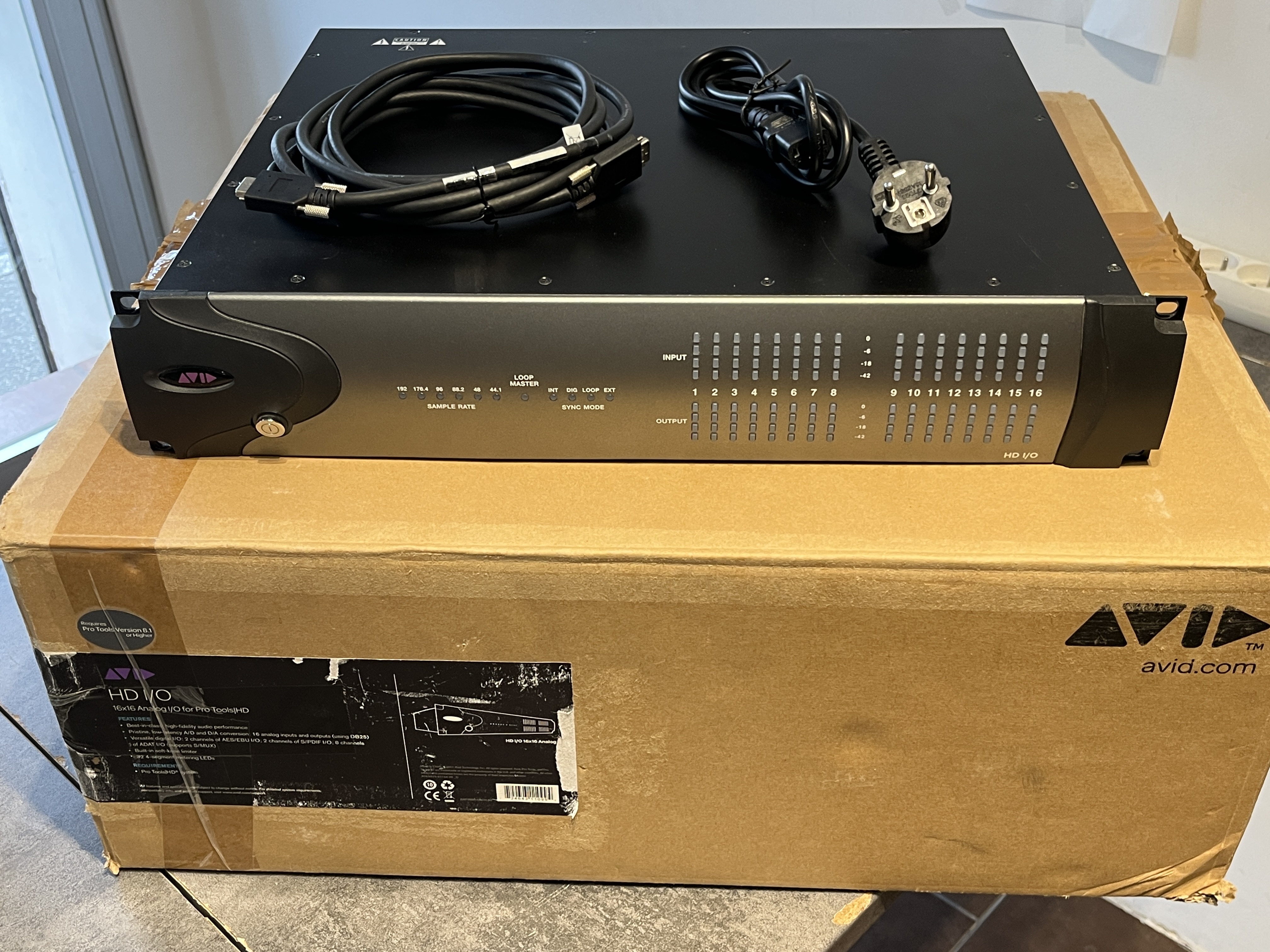 Avid HD I/O 16 Analogiques In/Out