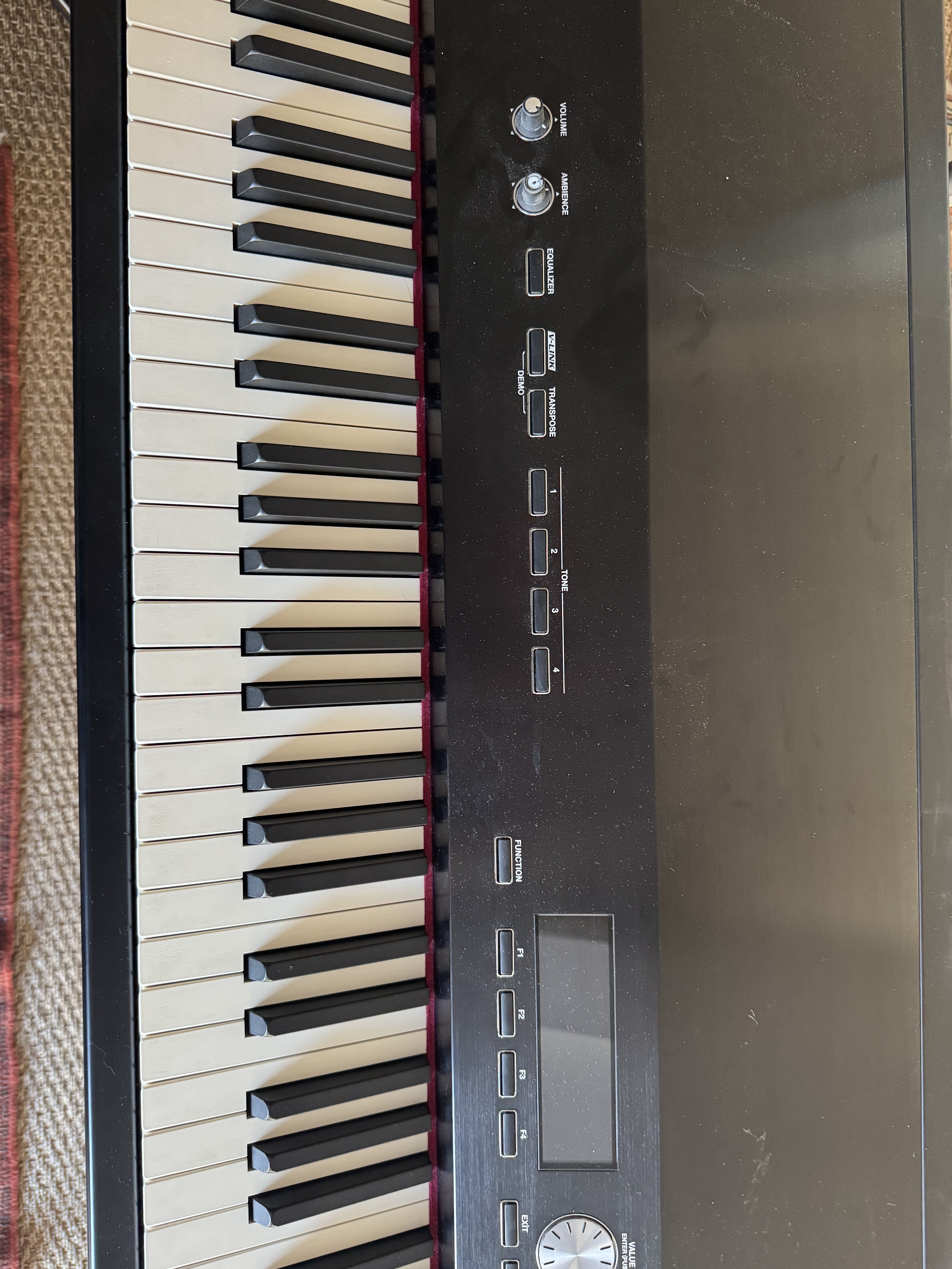 v-piano roland