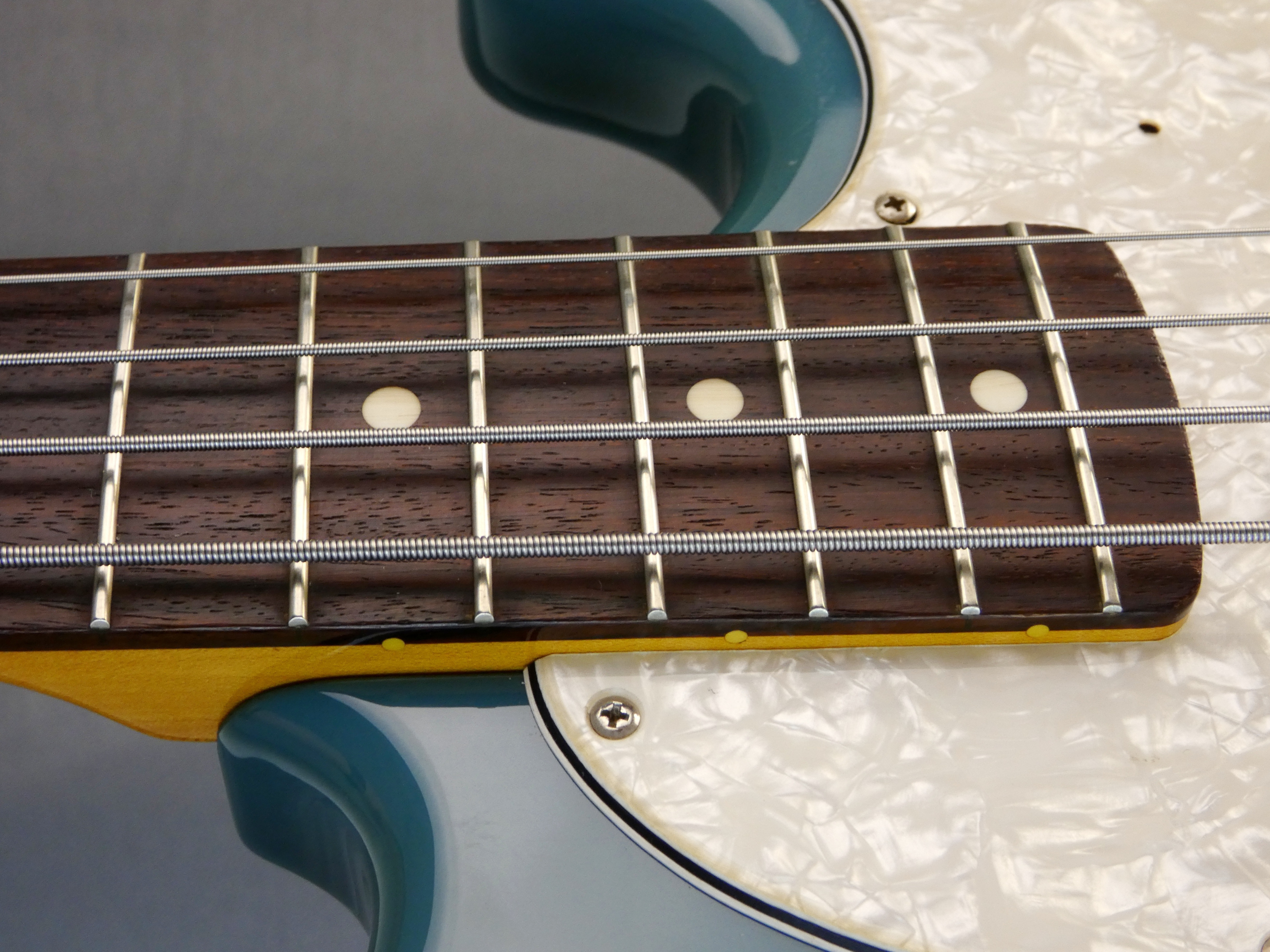 fender mustang bass MB'98 Blue CBL 2000 japon japan (1)