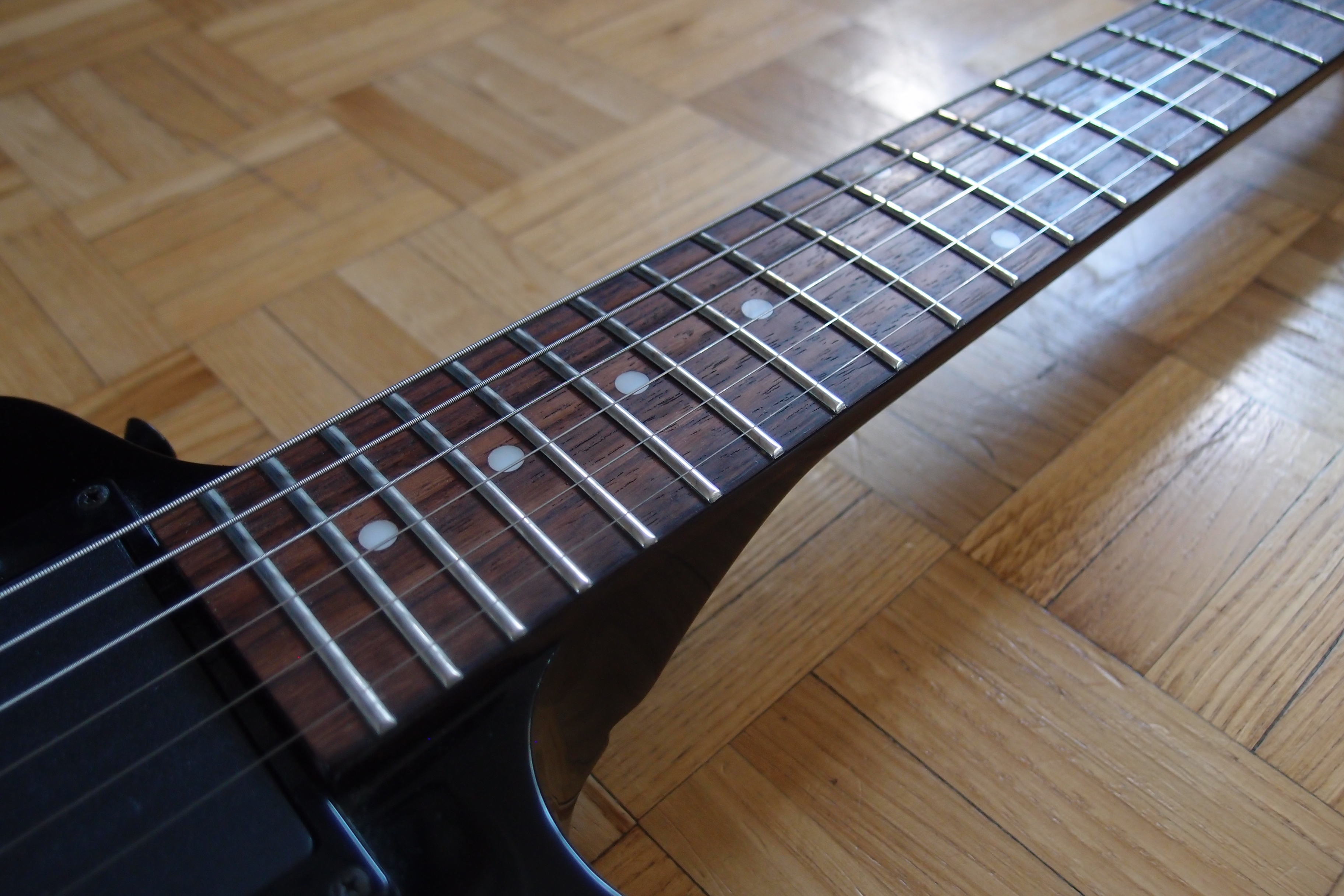 Epiphone 1984 Explorer EX (73330)