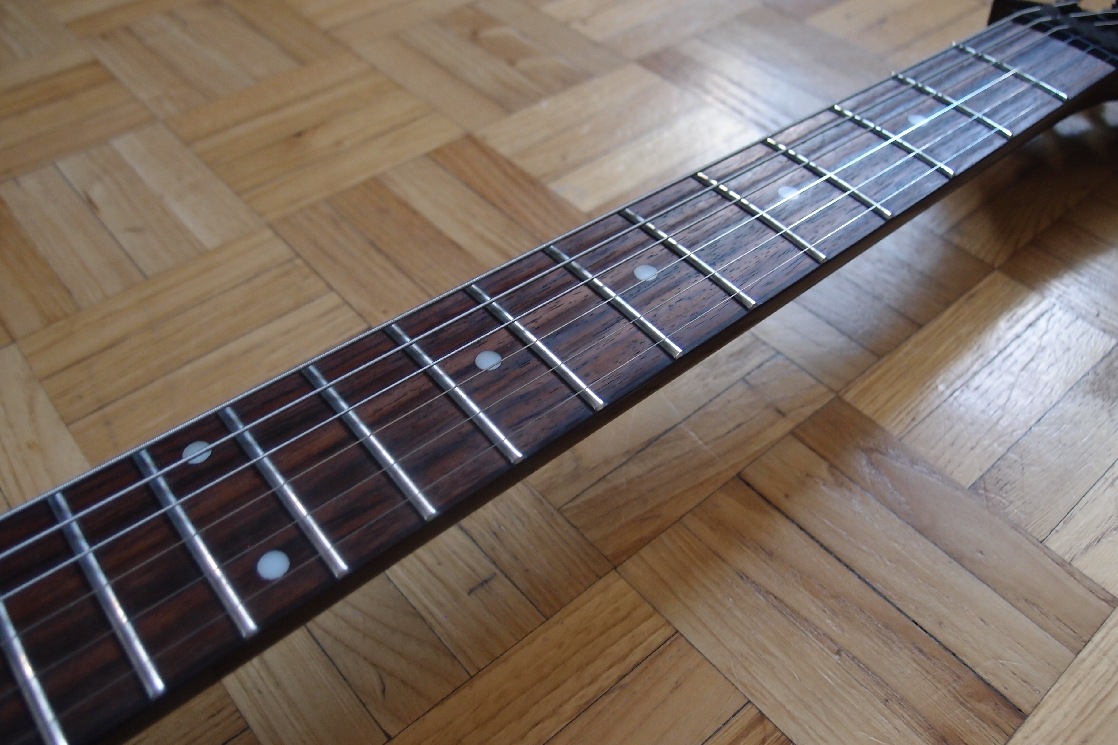 Epiphone 1984 Explorer EX (36828)