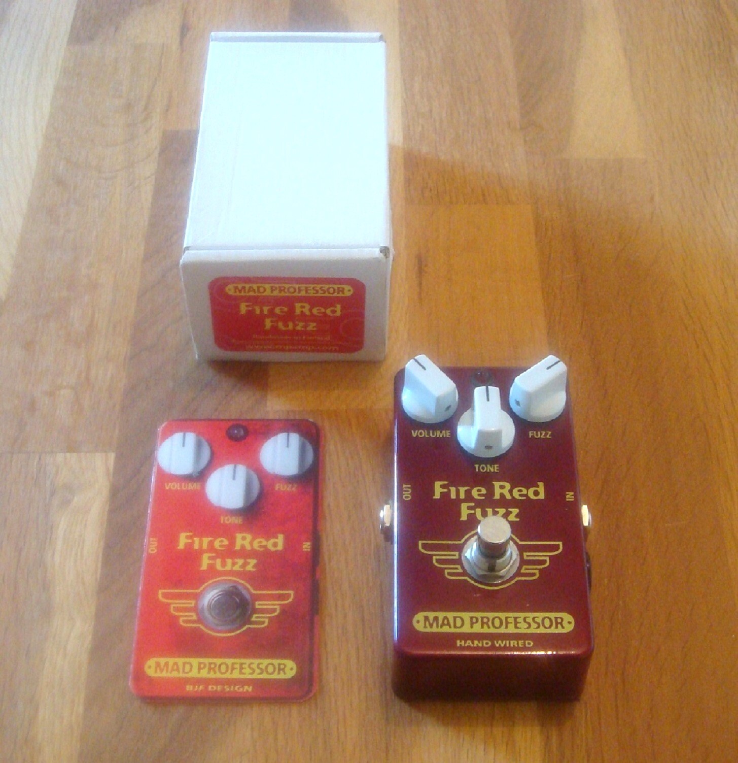 Mad Professor Fire Red Fuzz - Hand Wired