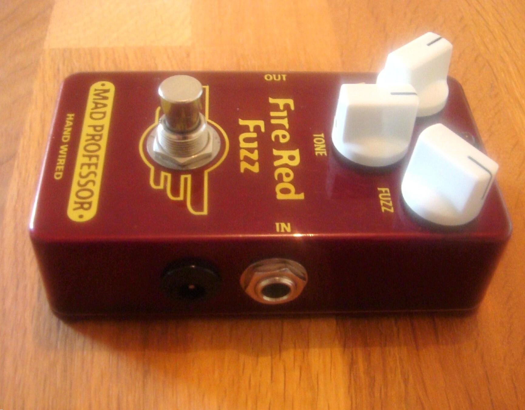 Mad Professor Fire Red Fuzz HW (19440)
