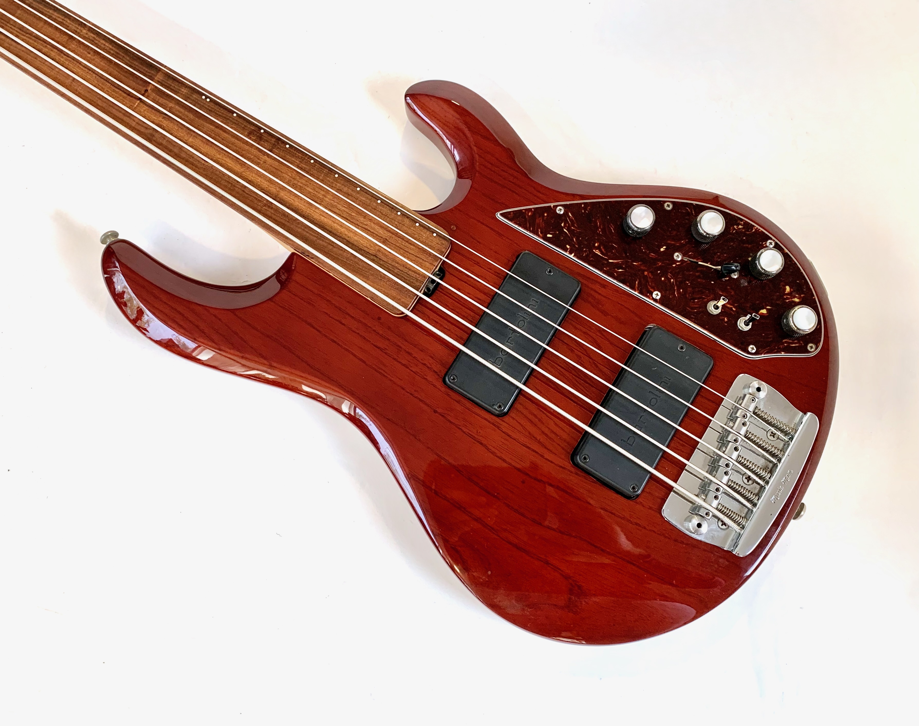 Music Man StingRay 5 Fretless (63817)