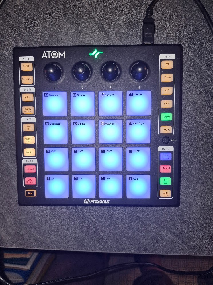 Vends mon contrôleur Atom presonus