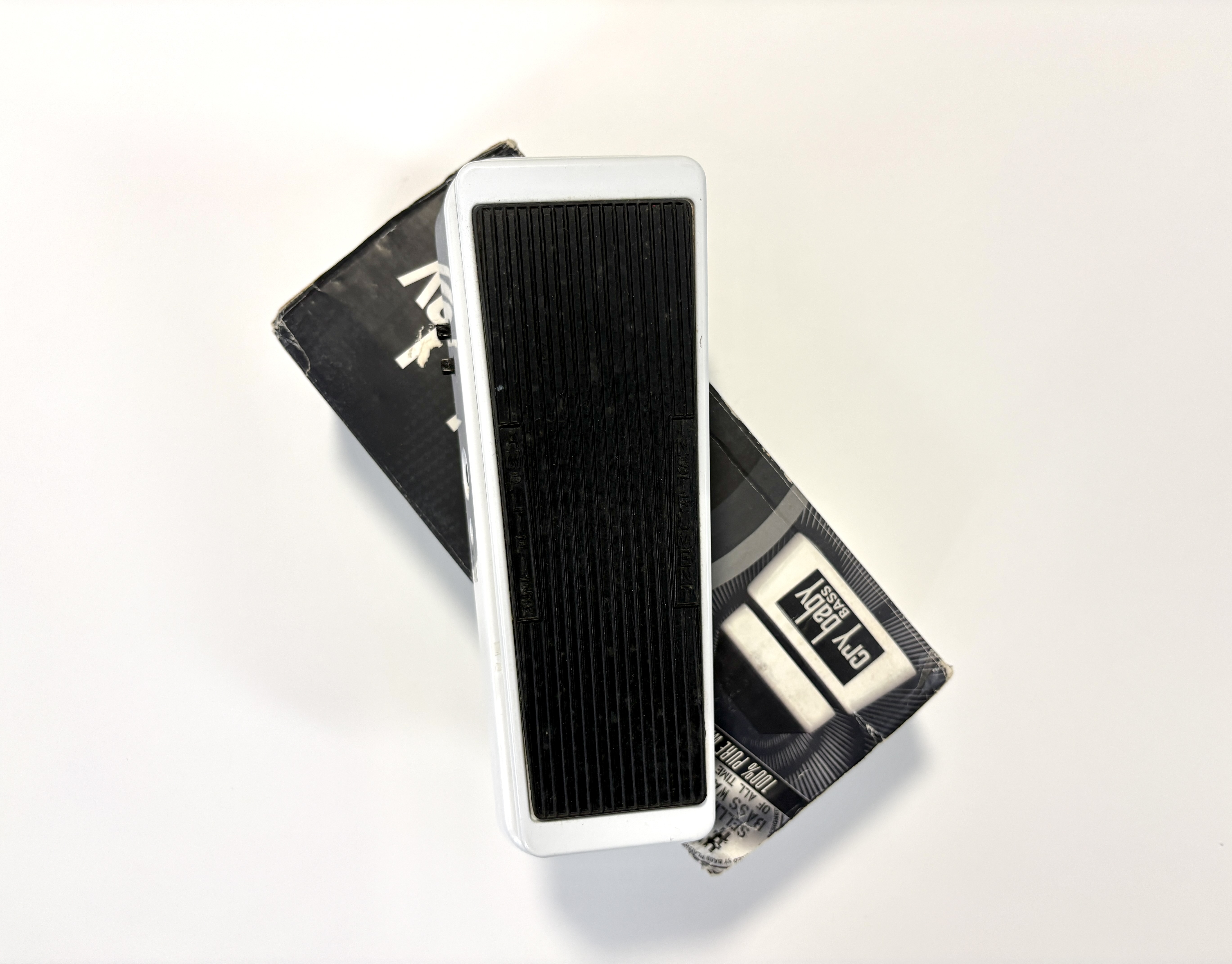 Dunlop 105Q Cry Baby Bass Wah  