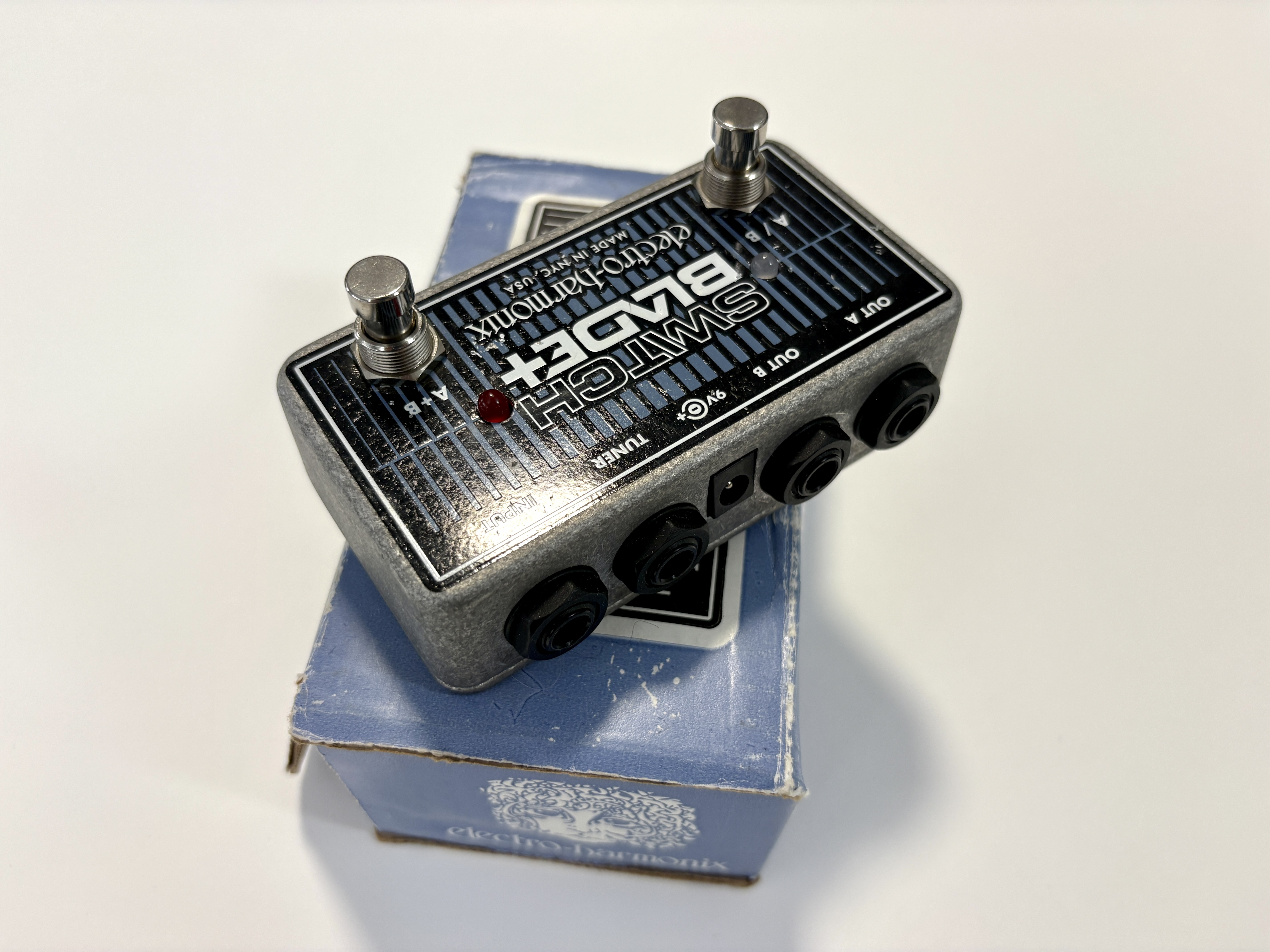 Electro-Harmonix Switchblade+ (55416)