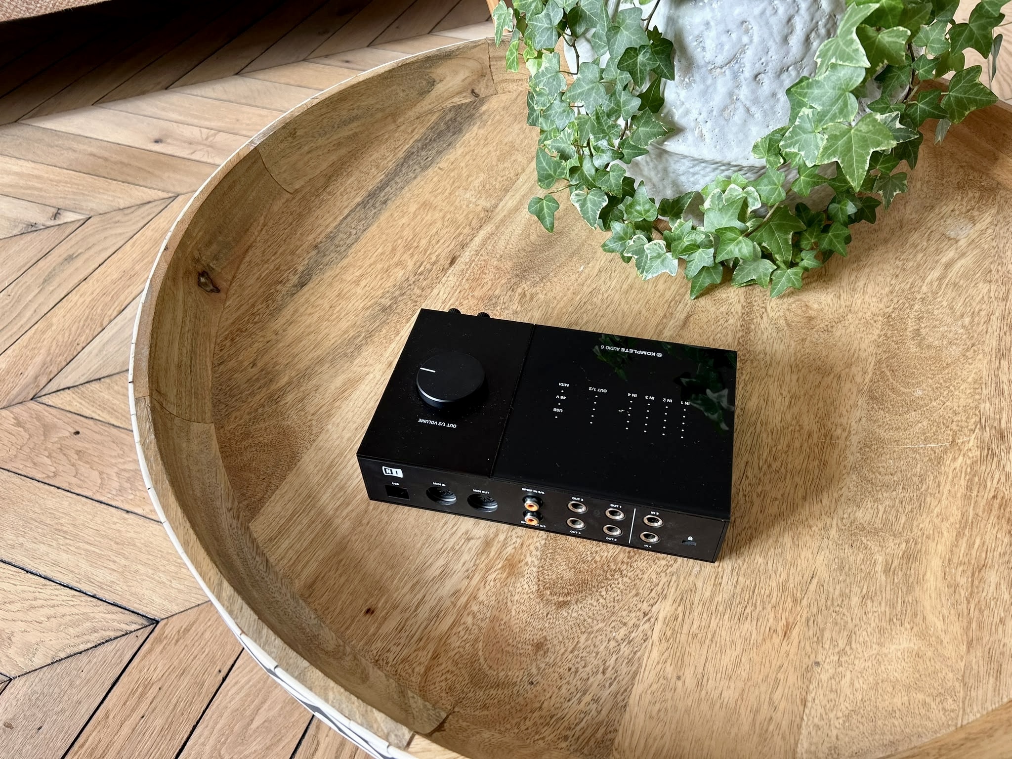 Native Intruments Komplete Audio 6 mK2