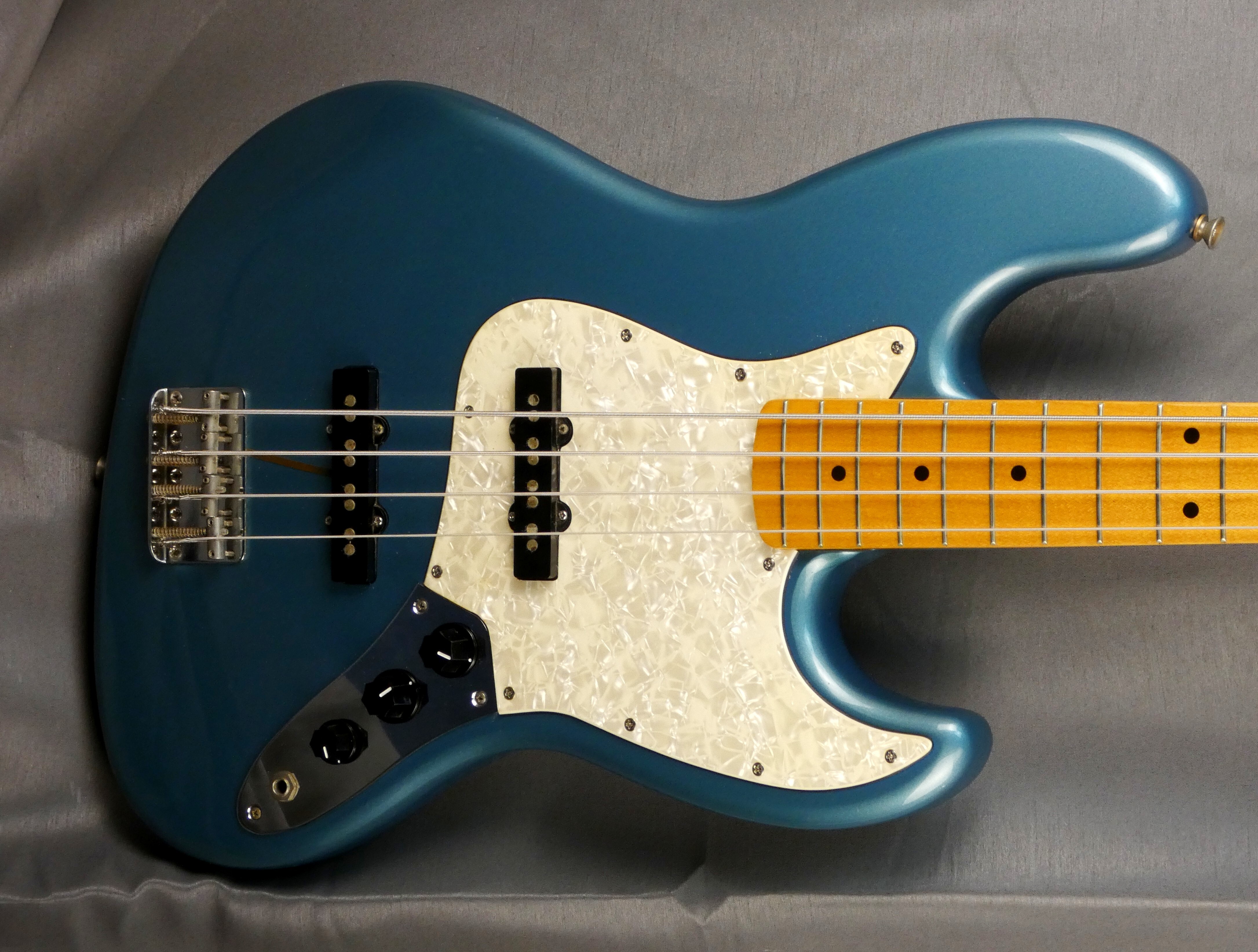 FENDER Jazz Bass JB62-MH limited OLB old lake placid blue japon japan  (25)